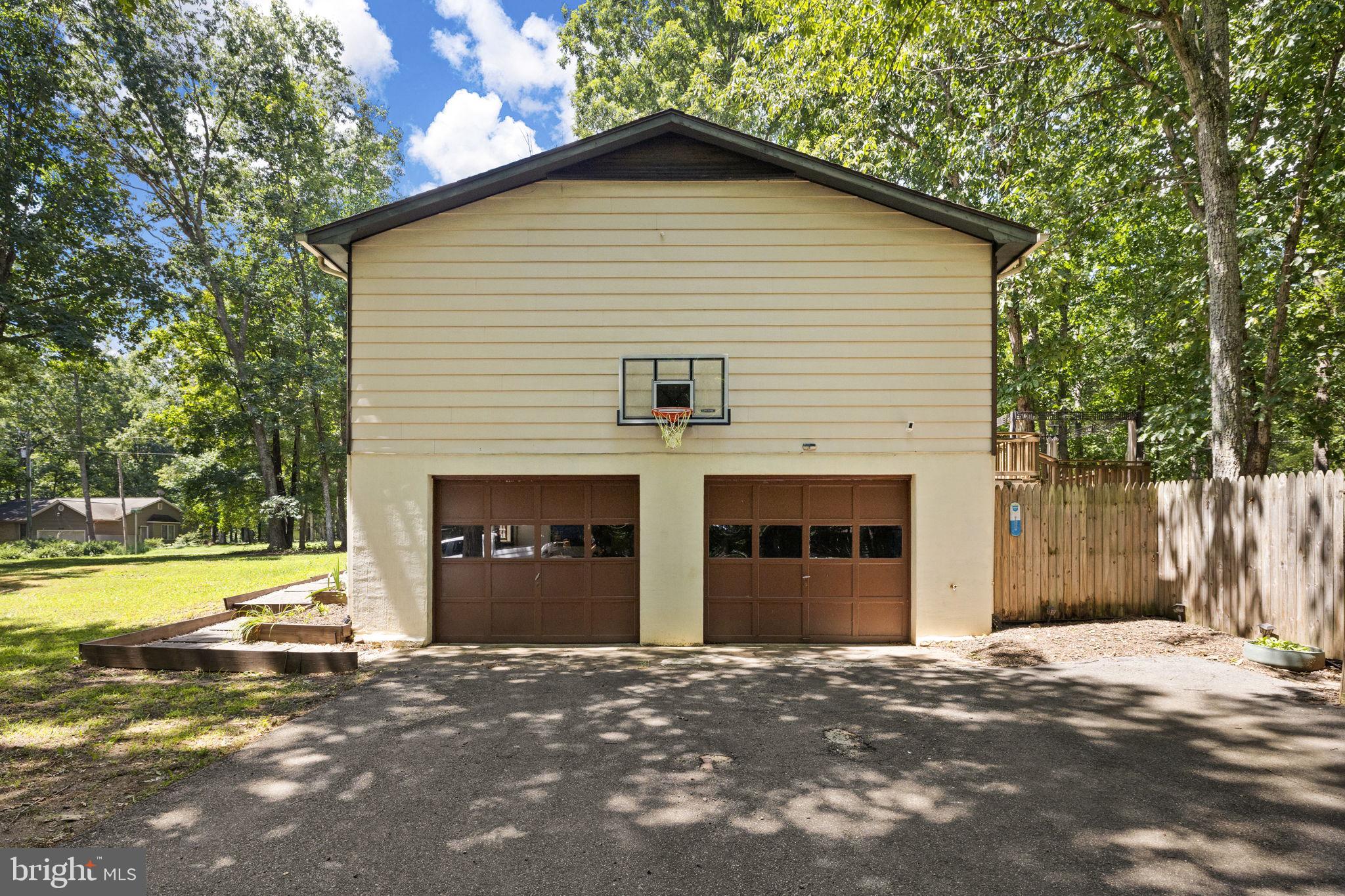 12400 TOLL HOUSE ROAD