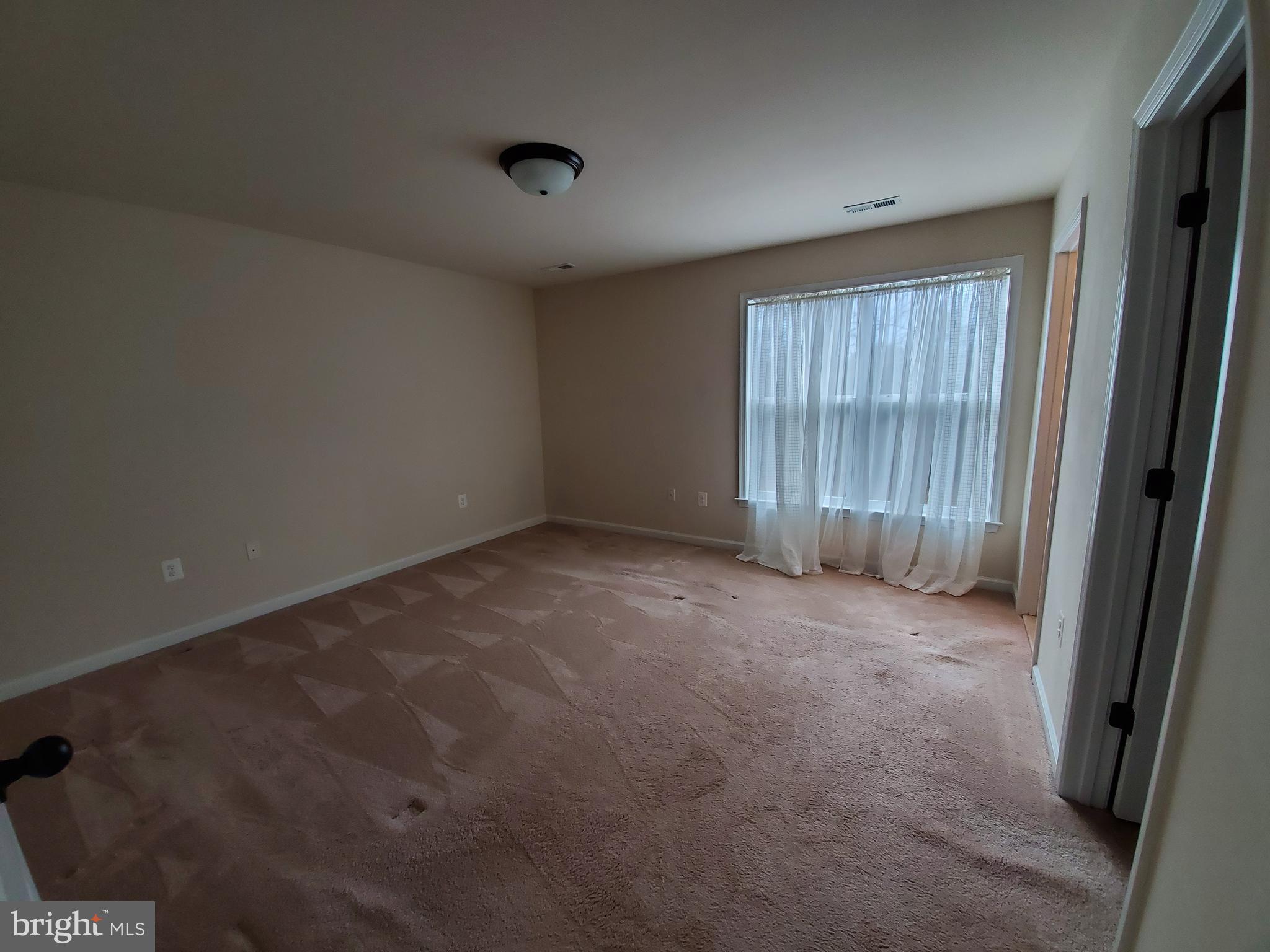 10510 WOODLAND DRIVE