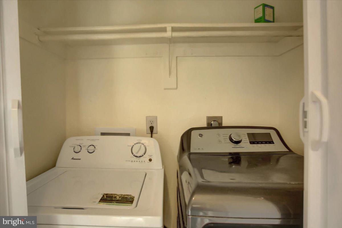 WILDFLOWER CREEK ESTATES - Residential