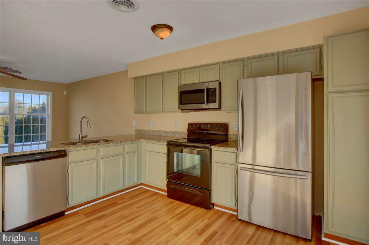 WILDFLOWER CREEK ESTATES - Residential