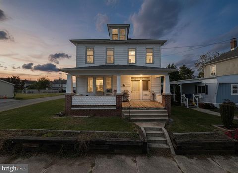 20 & 20 1/2 MONROE STREET HANOVER PA 17331