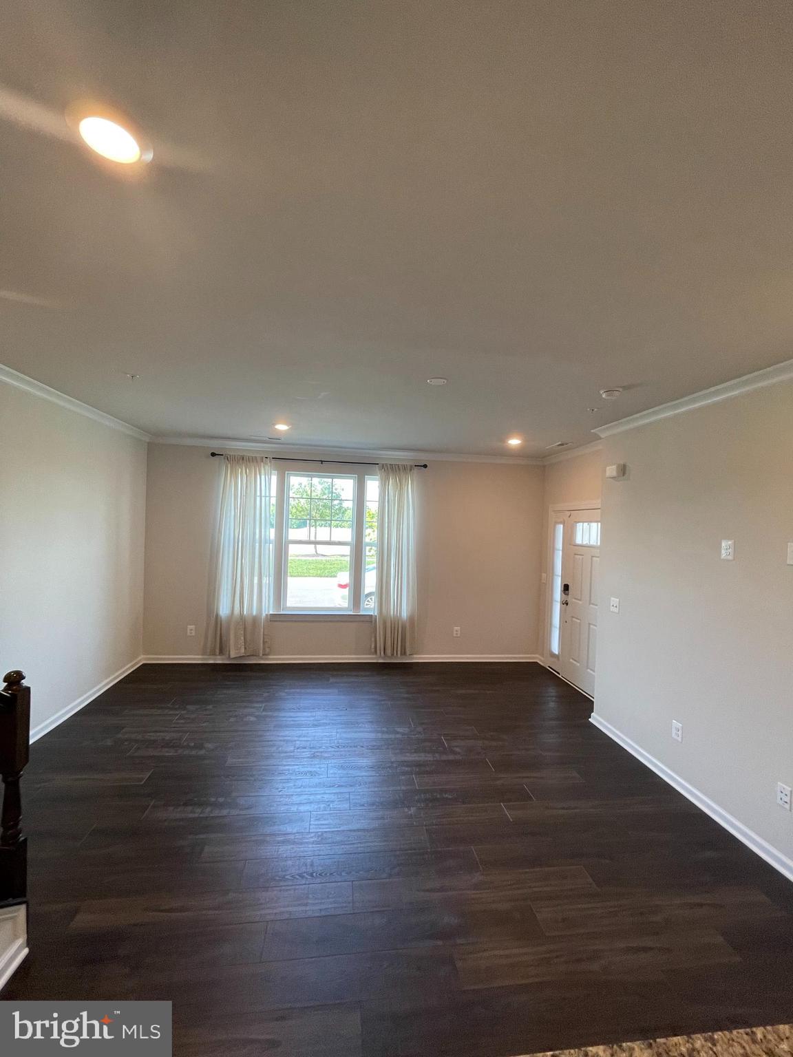 WESTVIEW SOUTH - Residential Lease