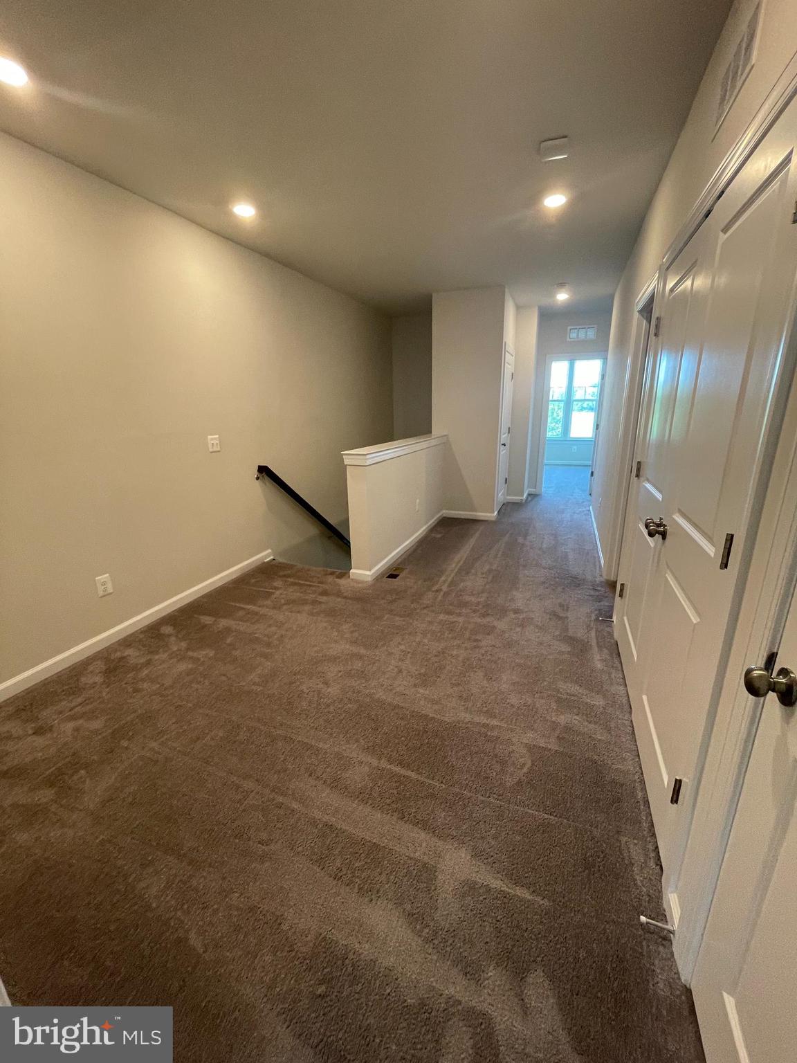 WESTVIEW SOUTH - Residential Lease