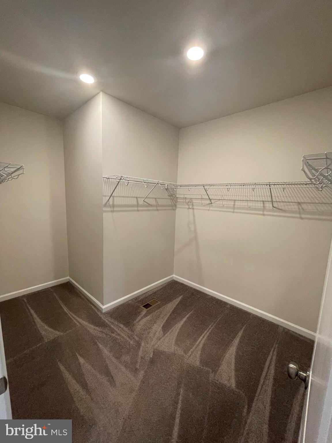 WESTVIEW SOUTH - Residential Lease