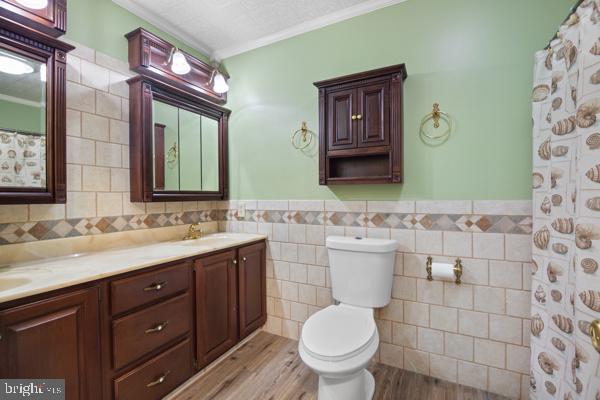 CLOVERDALE HEIGHTS - Residential