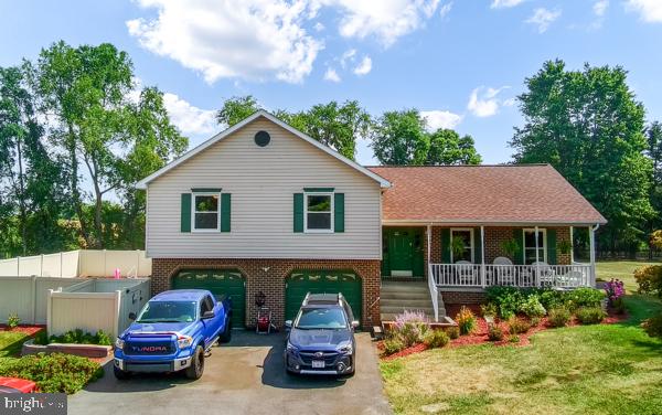 CLOVERDALE HEIGHTS - Residential