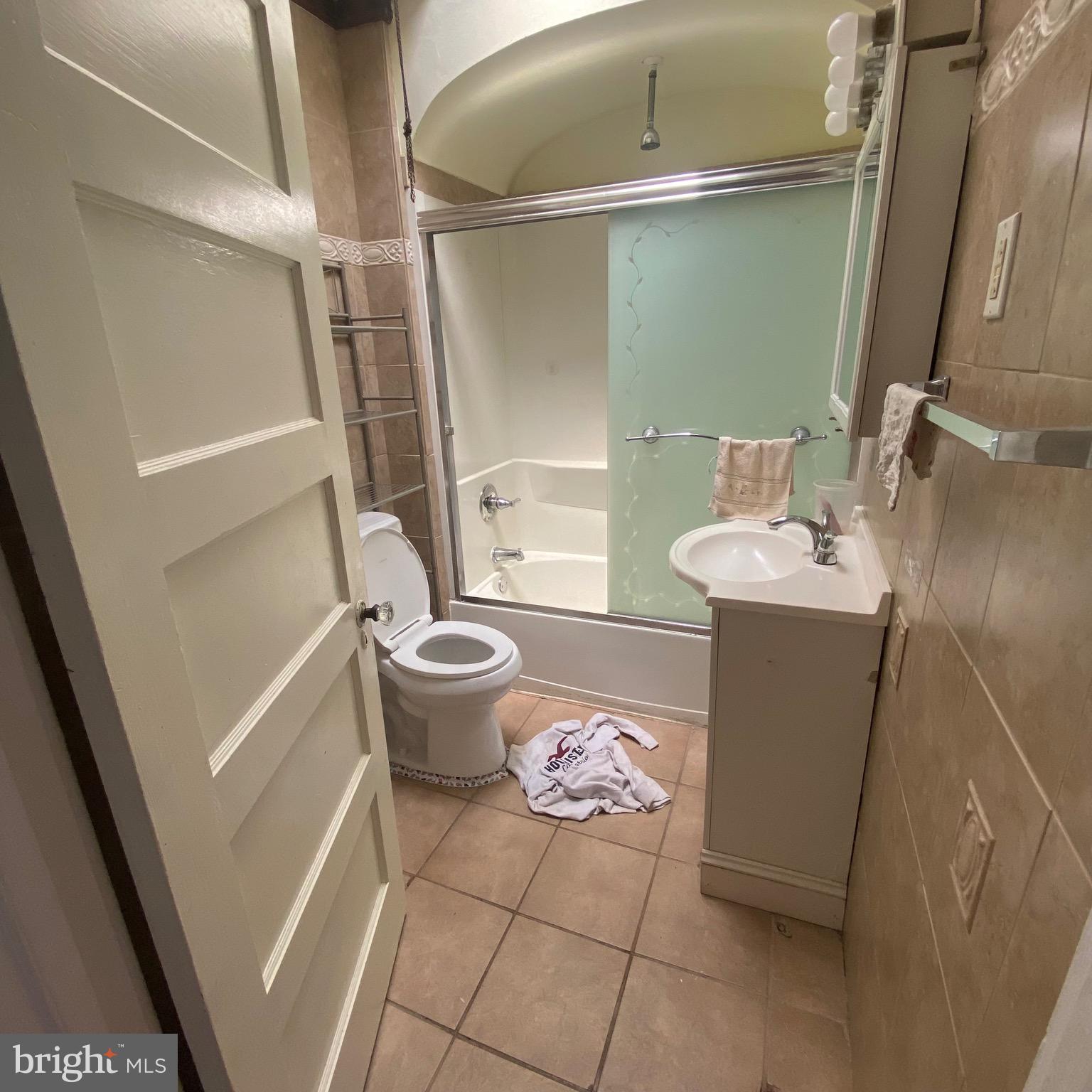 PHILADELPHIA - Residential