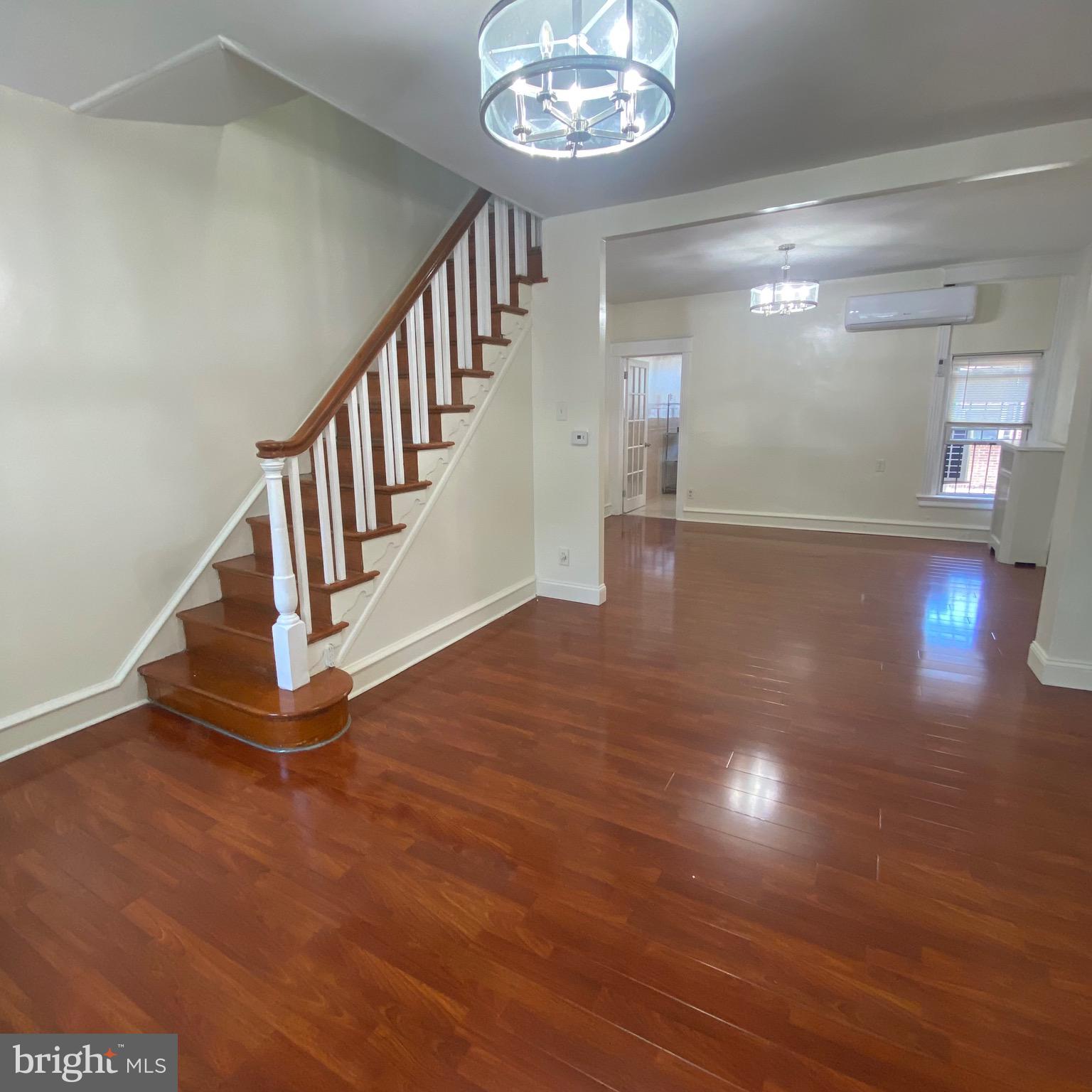 PHILADELPHIA - Residential