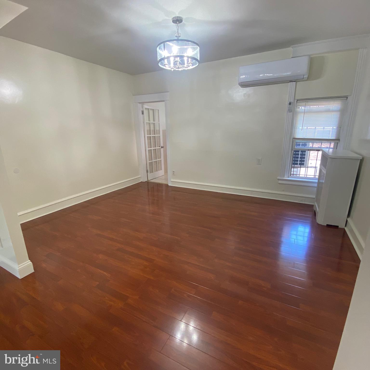 PHILADELPHIA - Residential