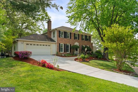 Photo of 12461 Hedges Run Drive, WOODBRIDGE, VA 22192 (MLS # VAPW2117142)