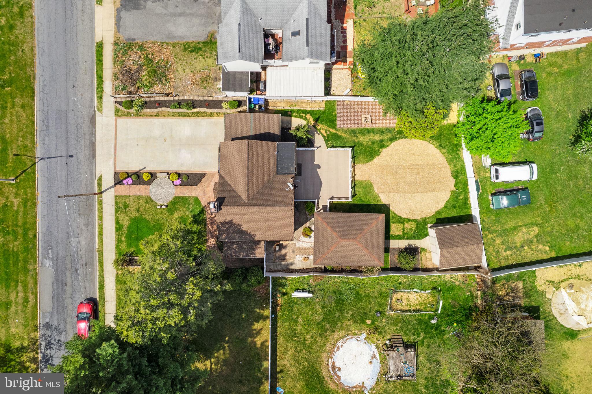 BROOKFIELD MANOR - Residential