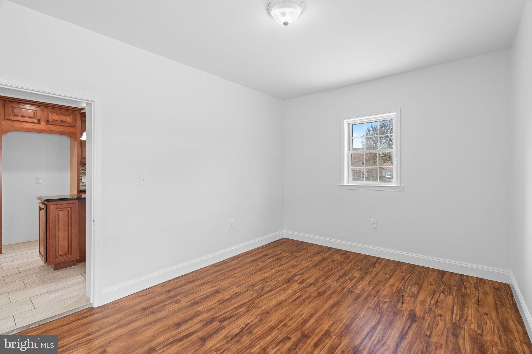 BROOKFIELD MANOR - Residential