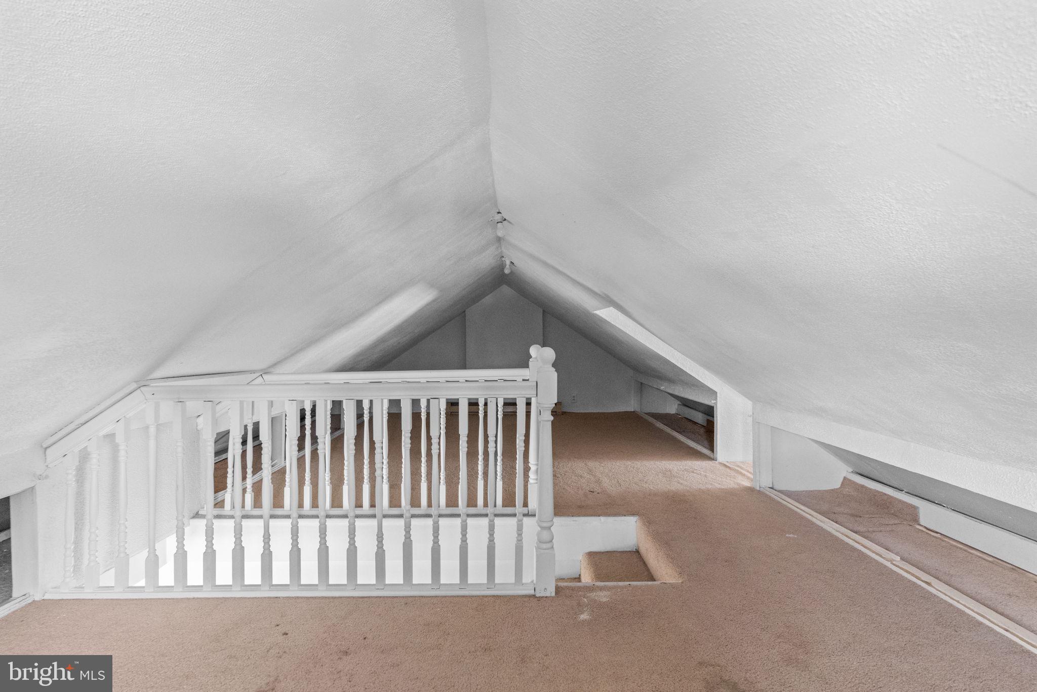 BROOKFIELD MANOR - Residential