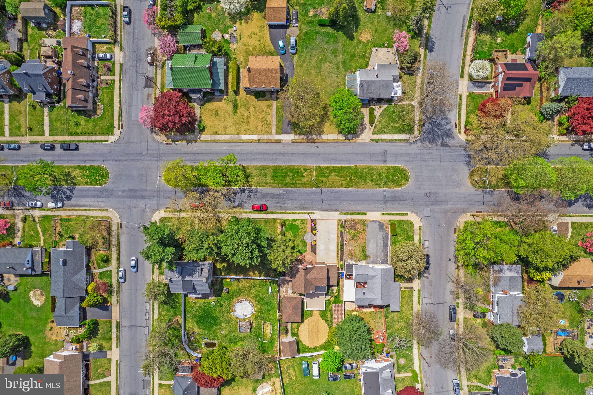 BROOKFIELD MANOR - Residential