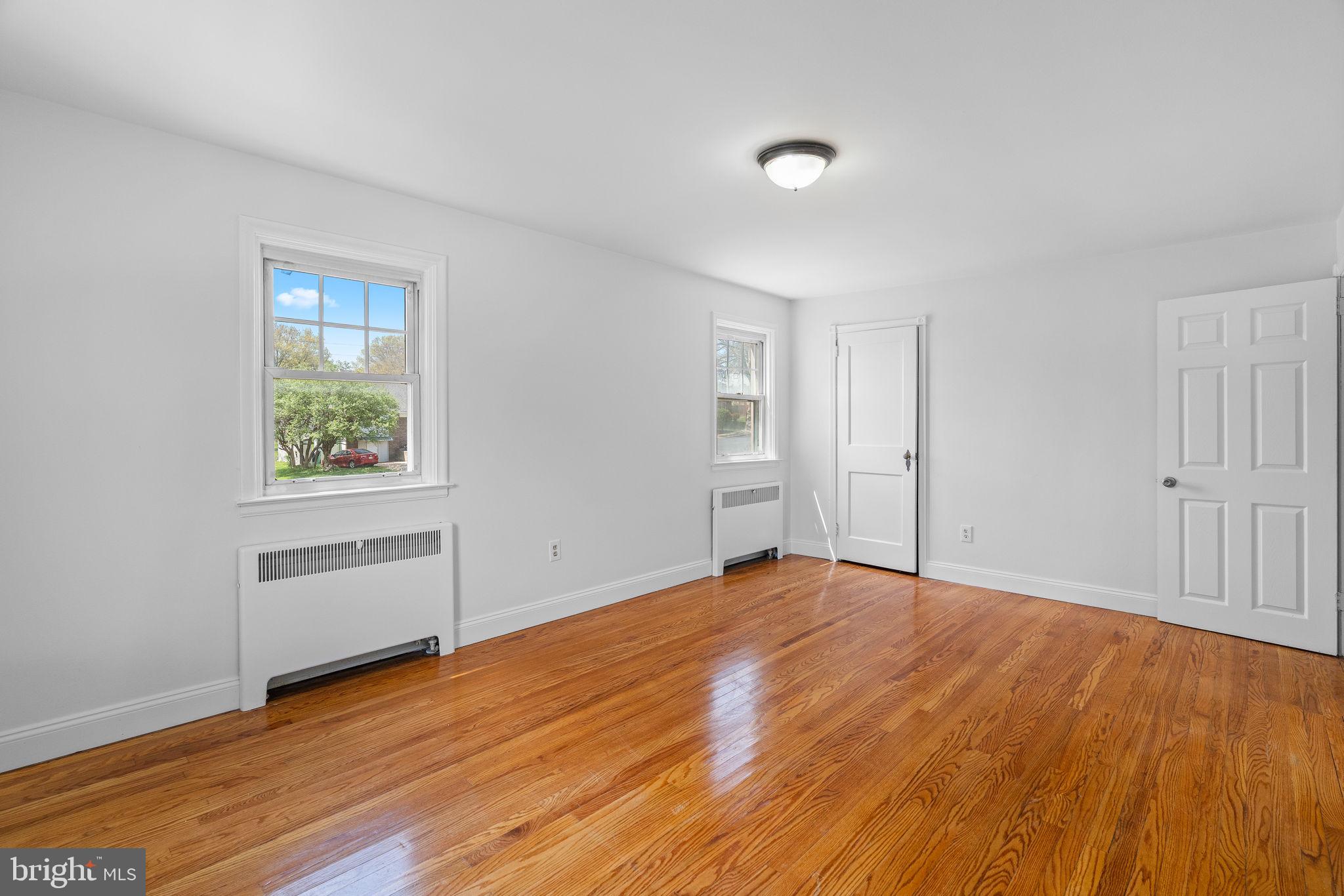 BROOKFIELD MANOR - Residential