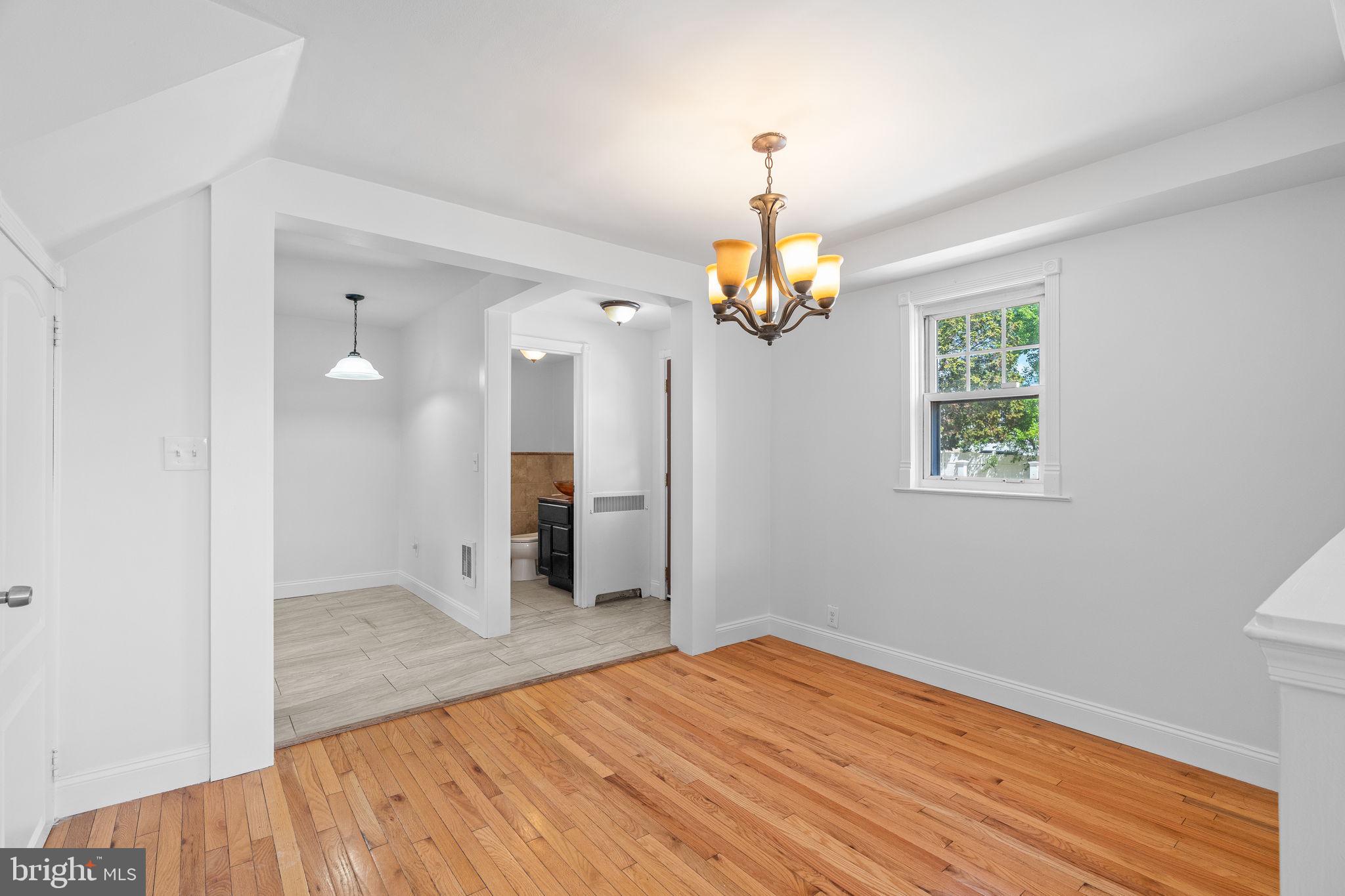 BROOKFIELD MANOR - Residential