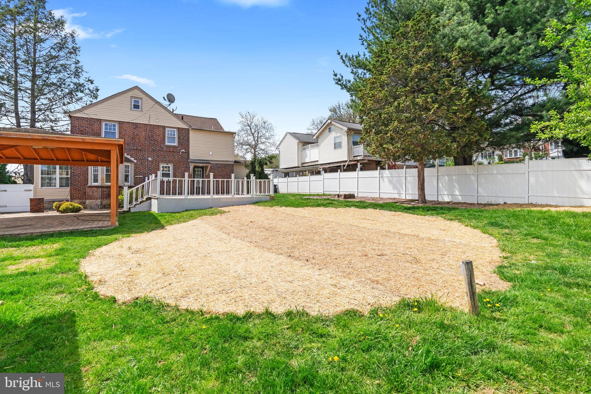 BROOKFIELD MANOR - Residential