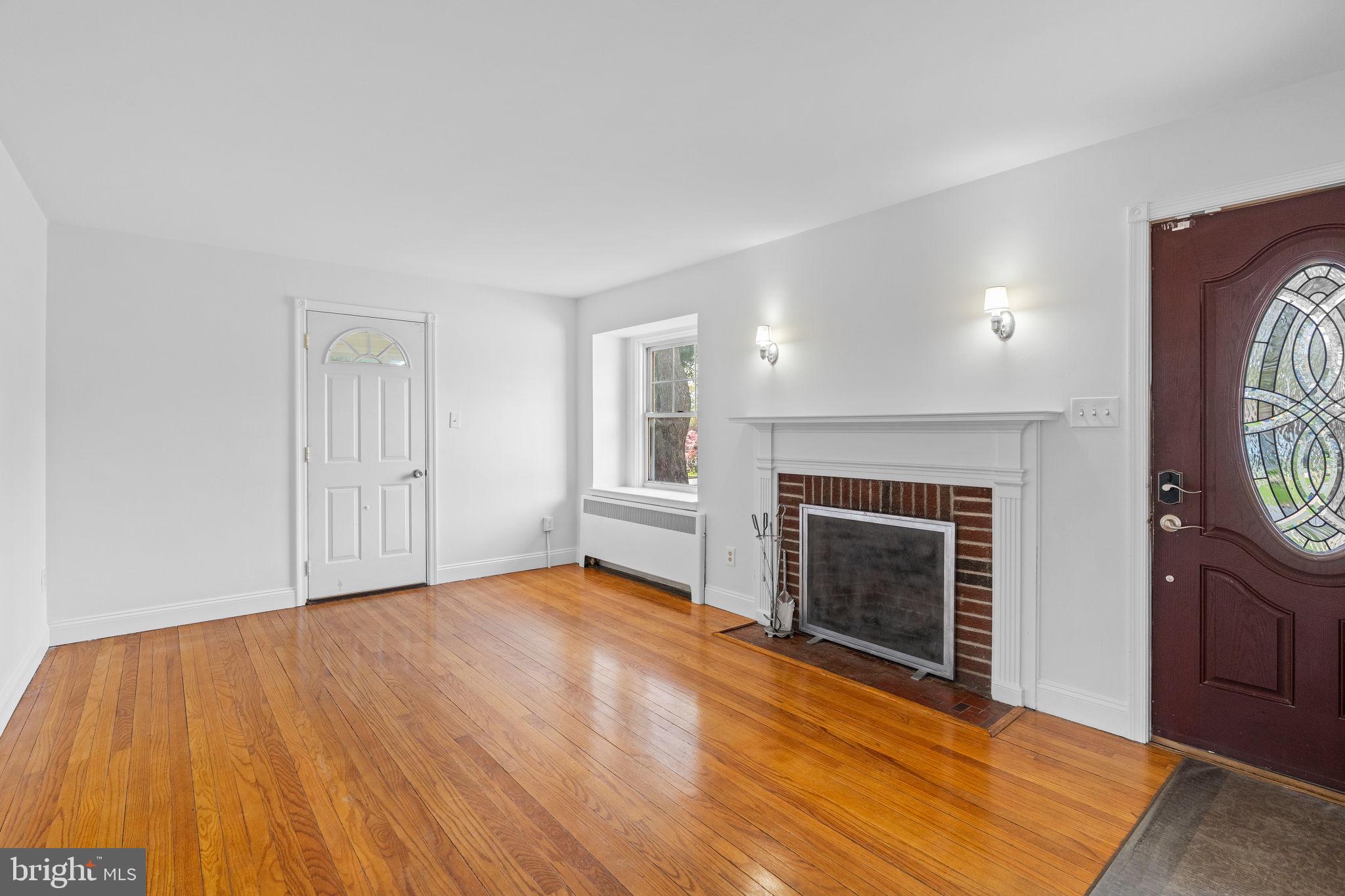 BROOKFIELD MANOR - Residential