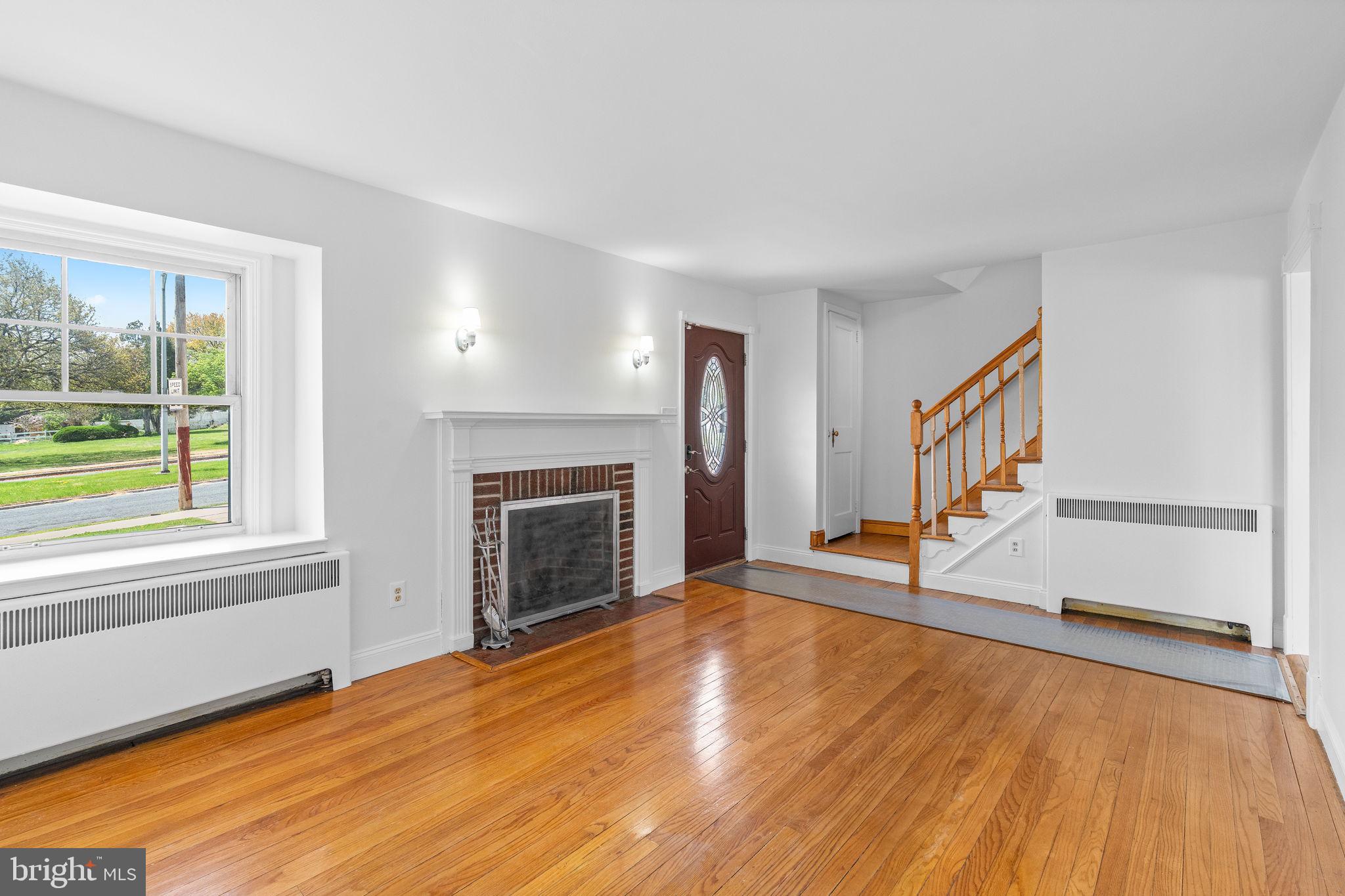 BROOKFIELD MANOR - Residential