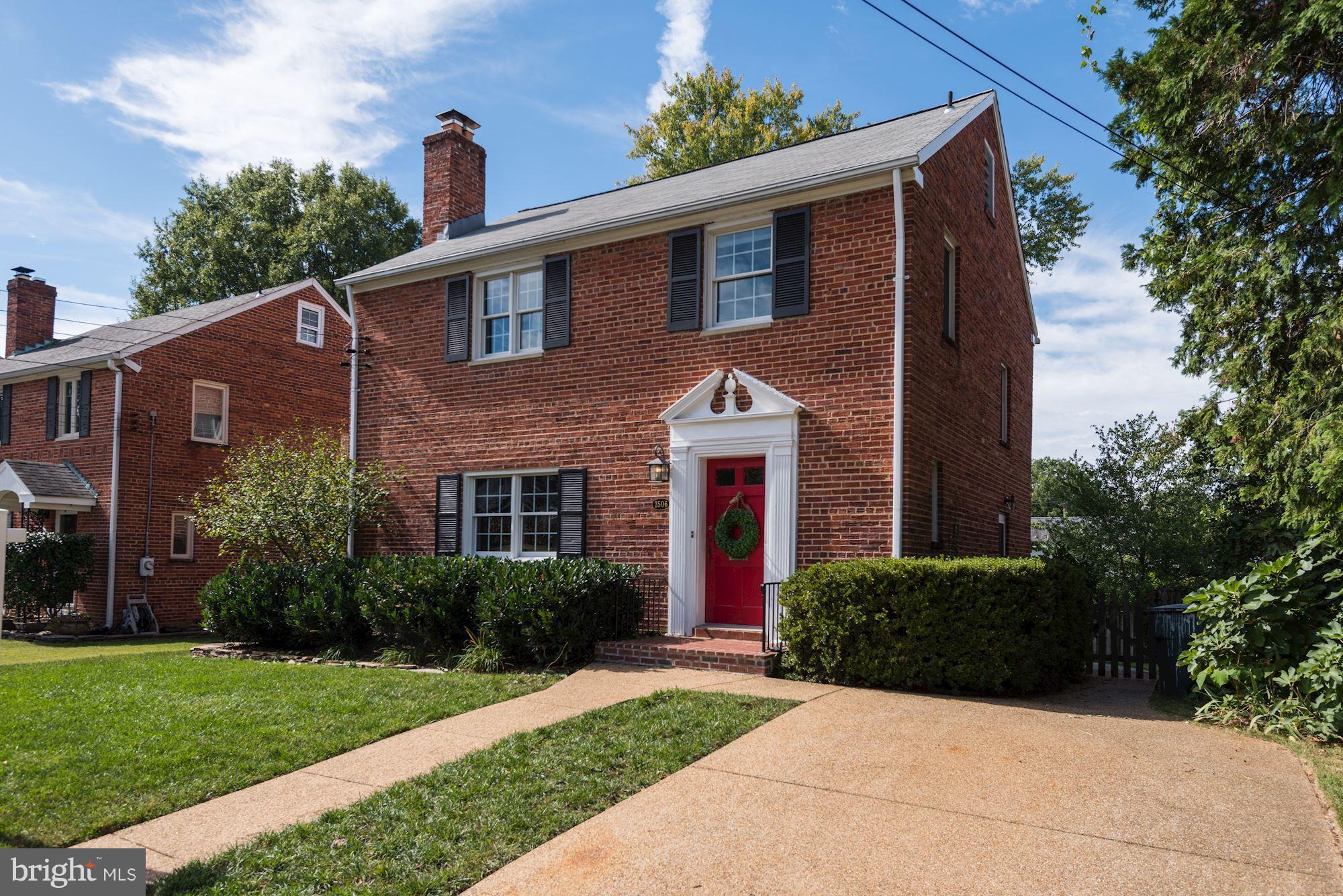 BRADDOCK HEIGHTS - Residential