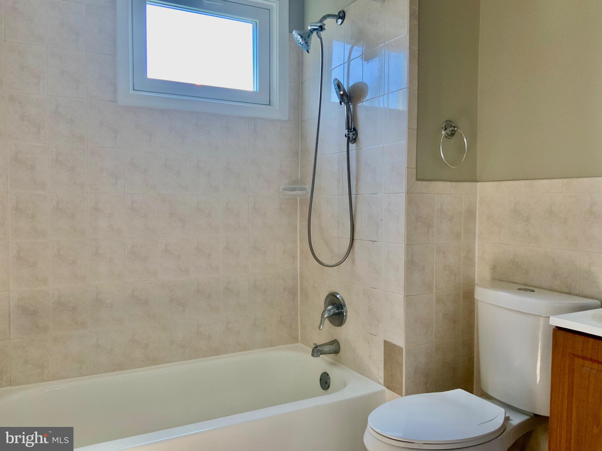 TWINBROOK - Residential Lease