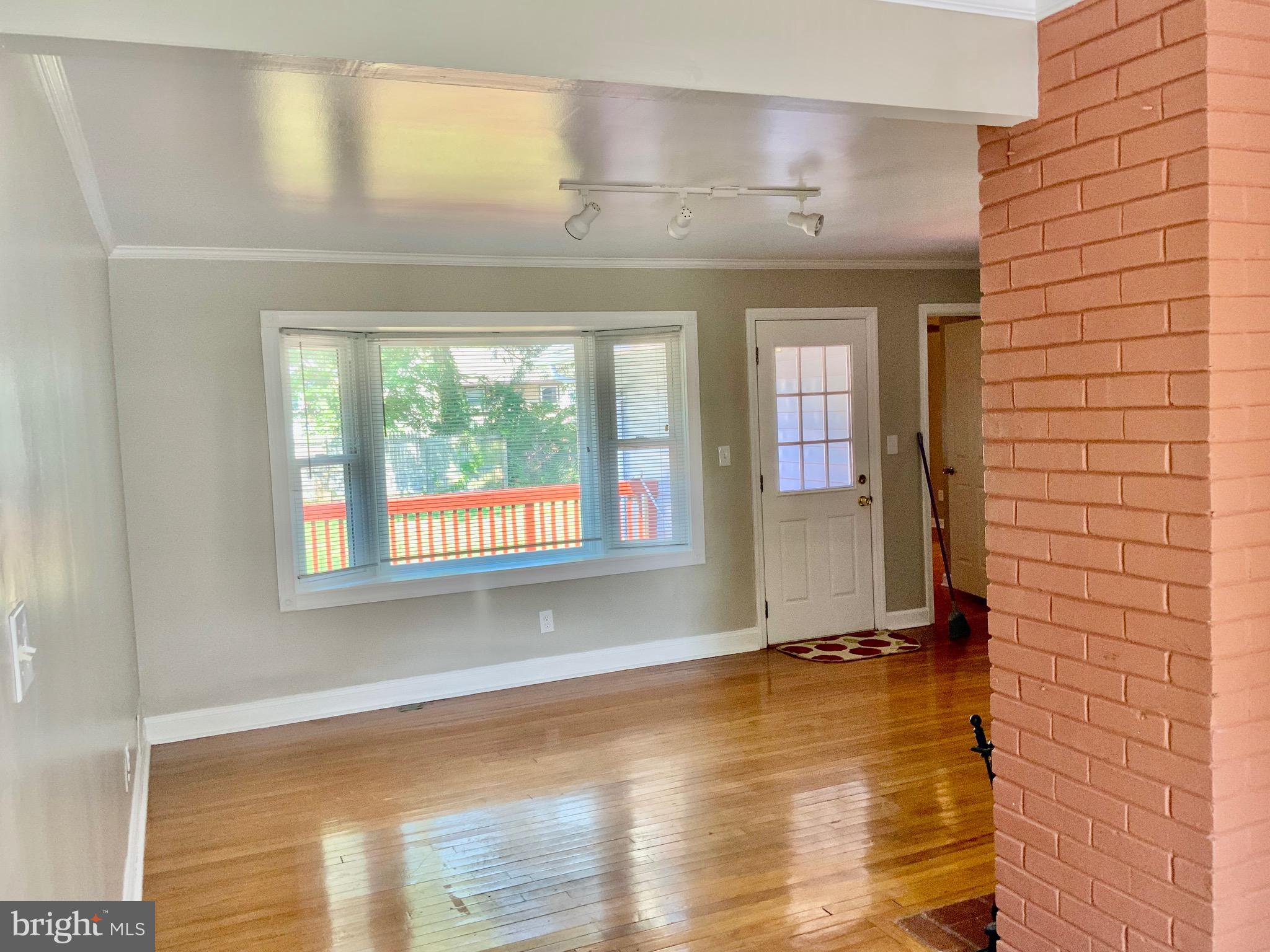 TWINBROOK - Residential Lease