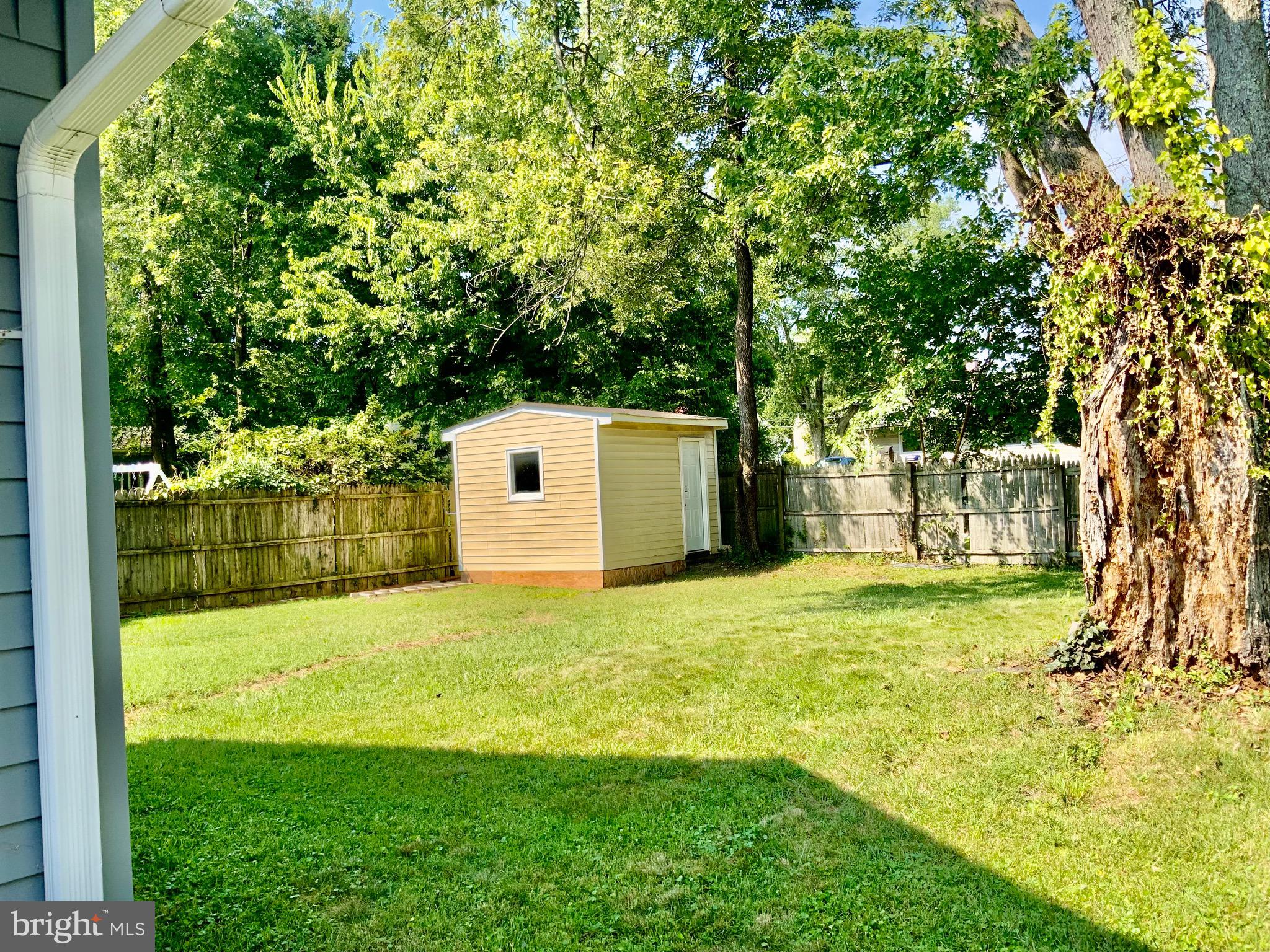 TWINBROOK - Residential Lease