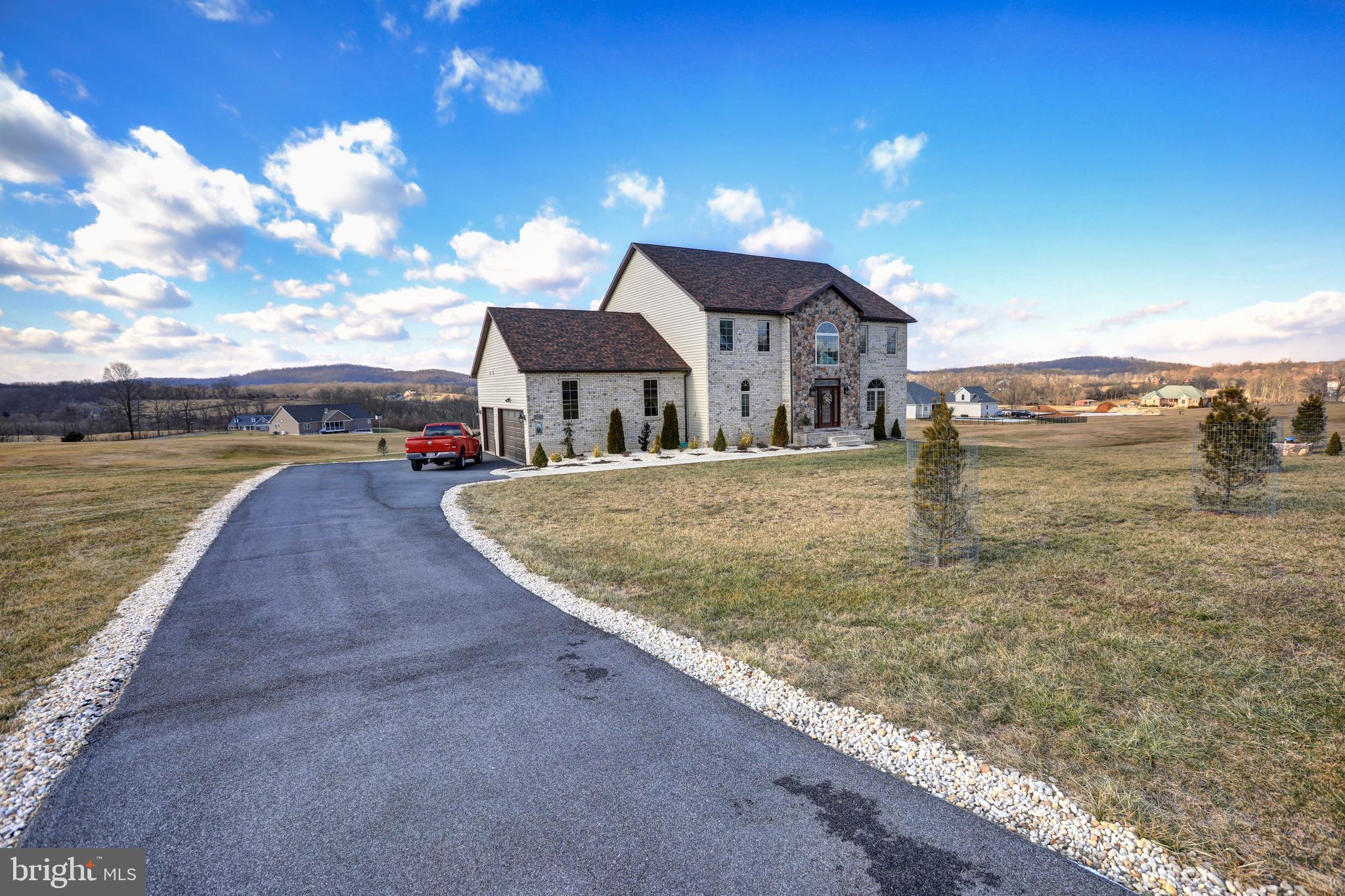 CROSSINGS ON THE POTOMAC - Residential