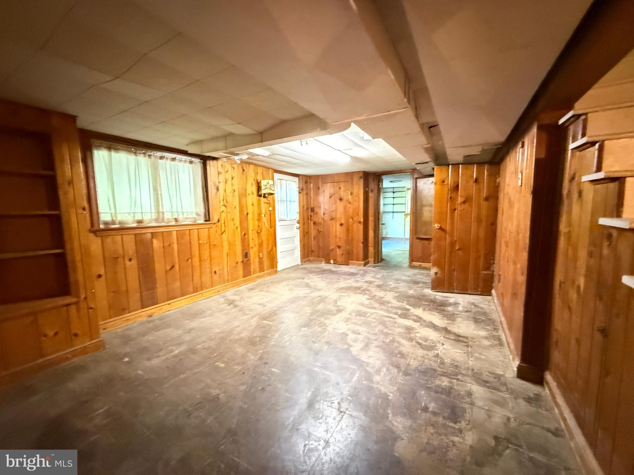 BROYHILL CREST - Residential
