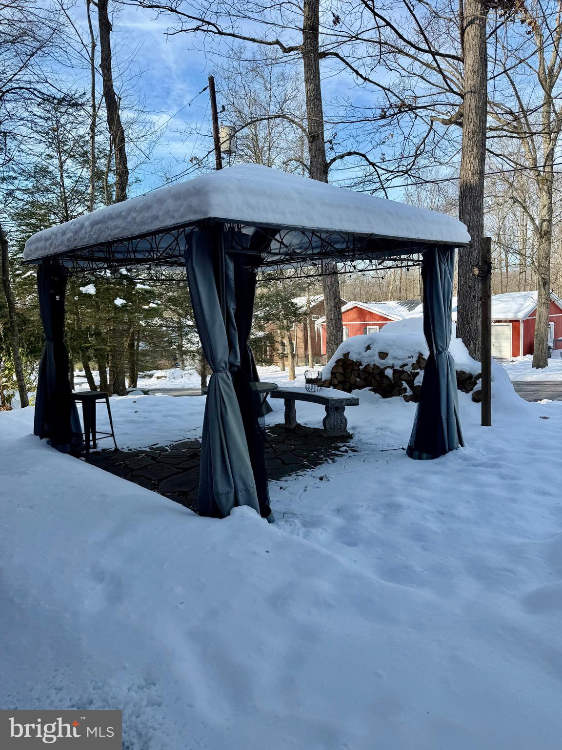 BEECH MT LAKES - Residential