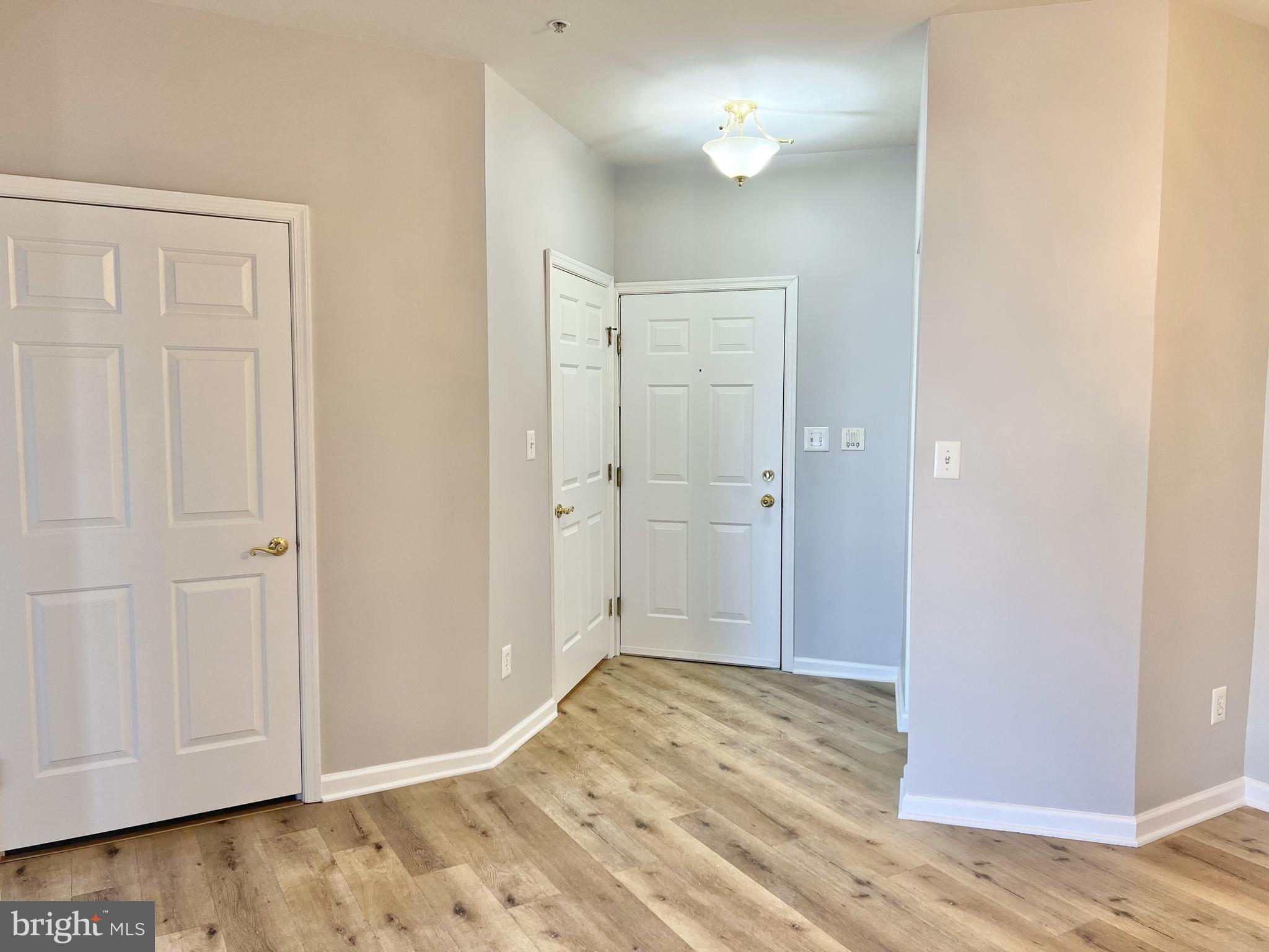 2000 WHISPERING PONDS COURT 1B