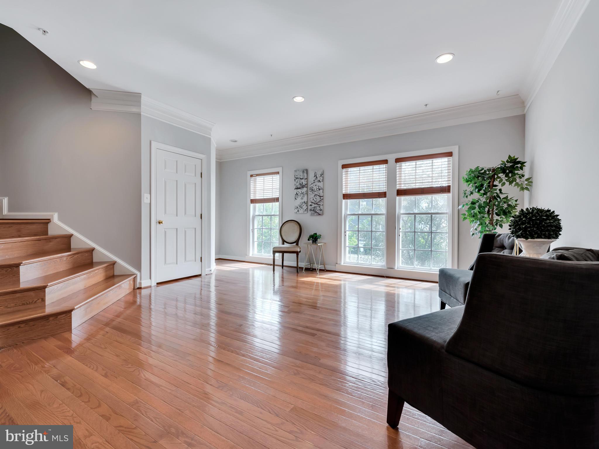 VILLAGES OF URBANA - Residential