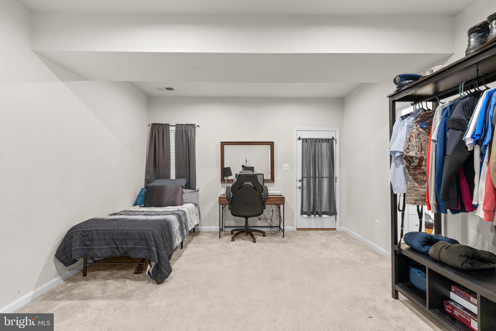 POND VIEW - Residential