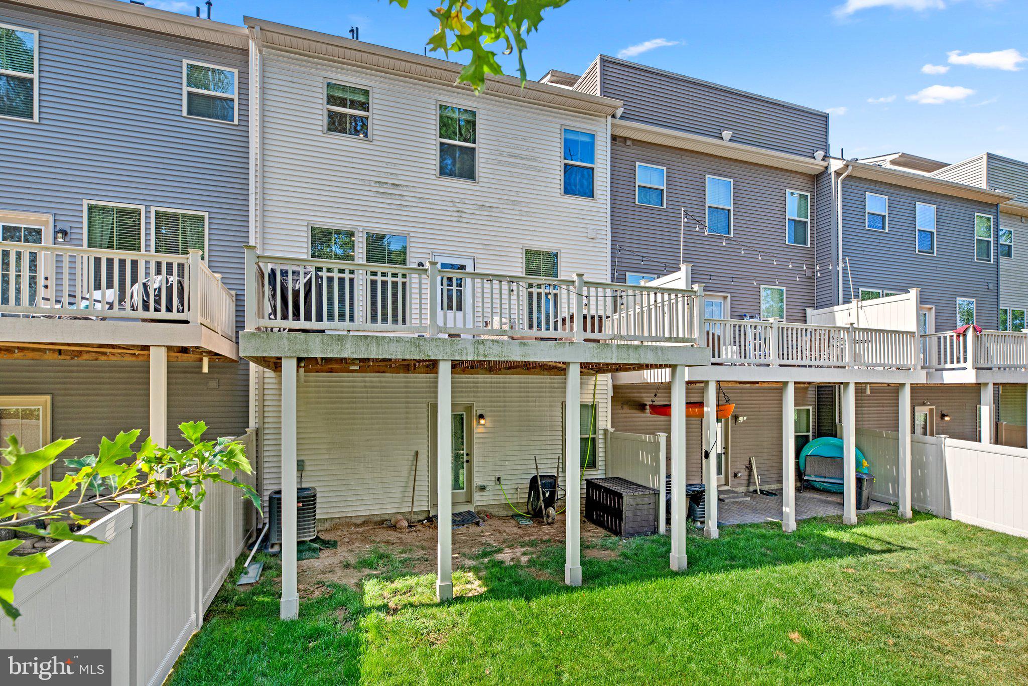 POND VIEW - Residential