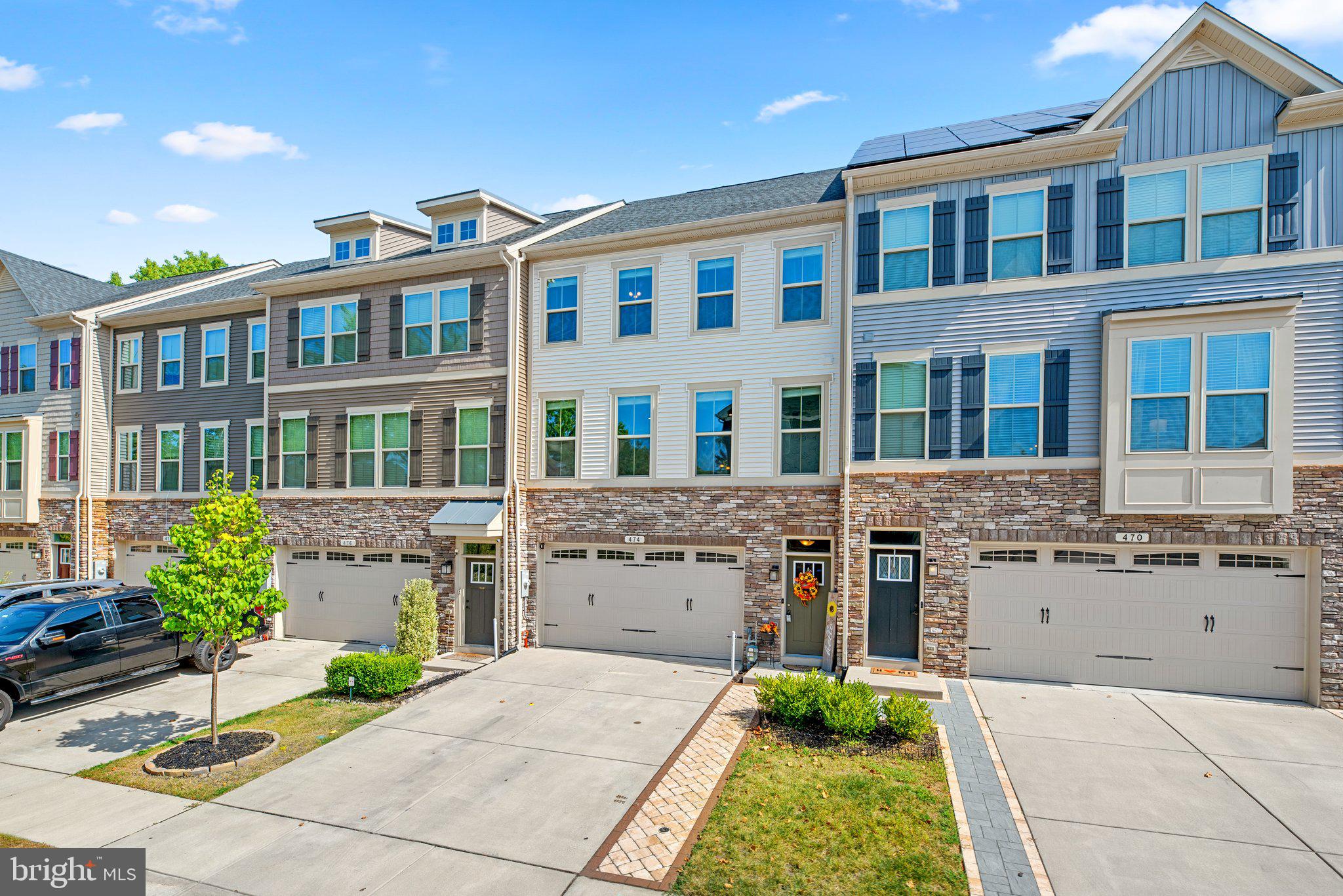 POND VIEW - Residential