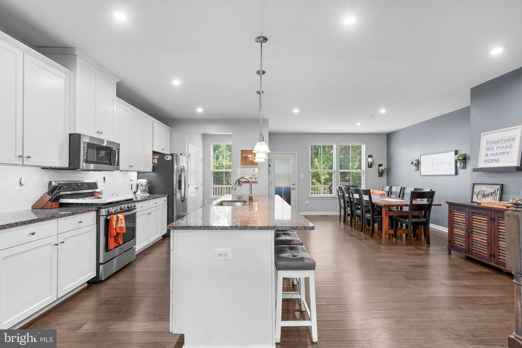 POND VIEW - Residential