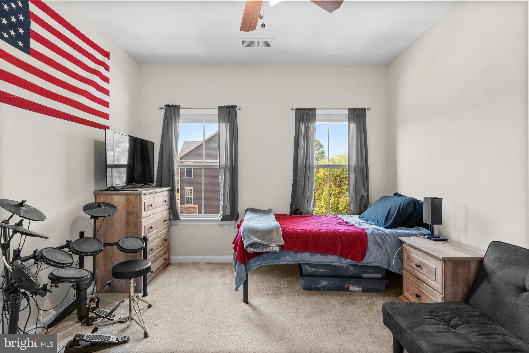 POND VIEW - Residential