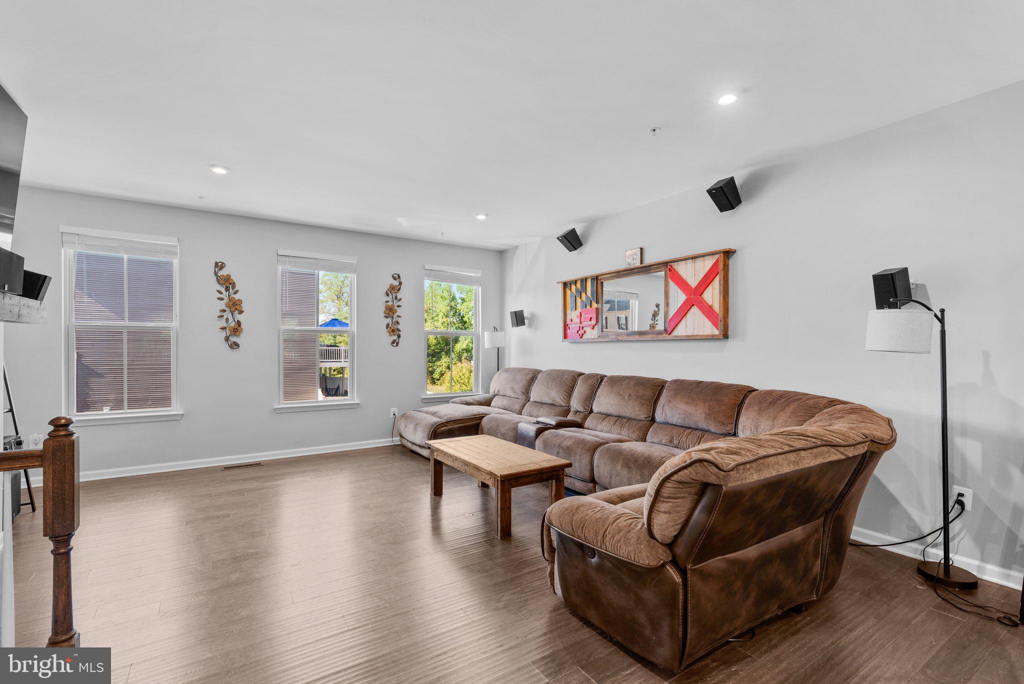 POND VIEW - Residential