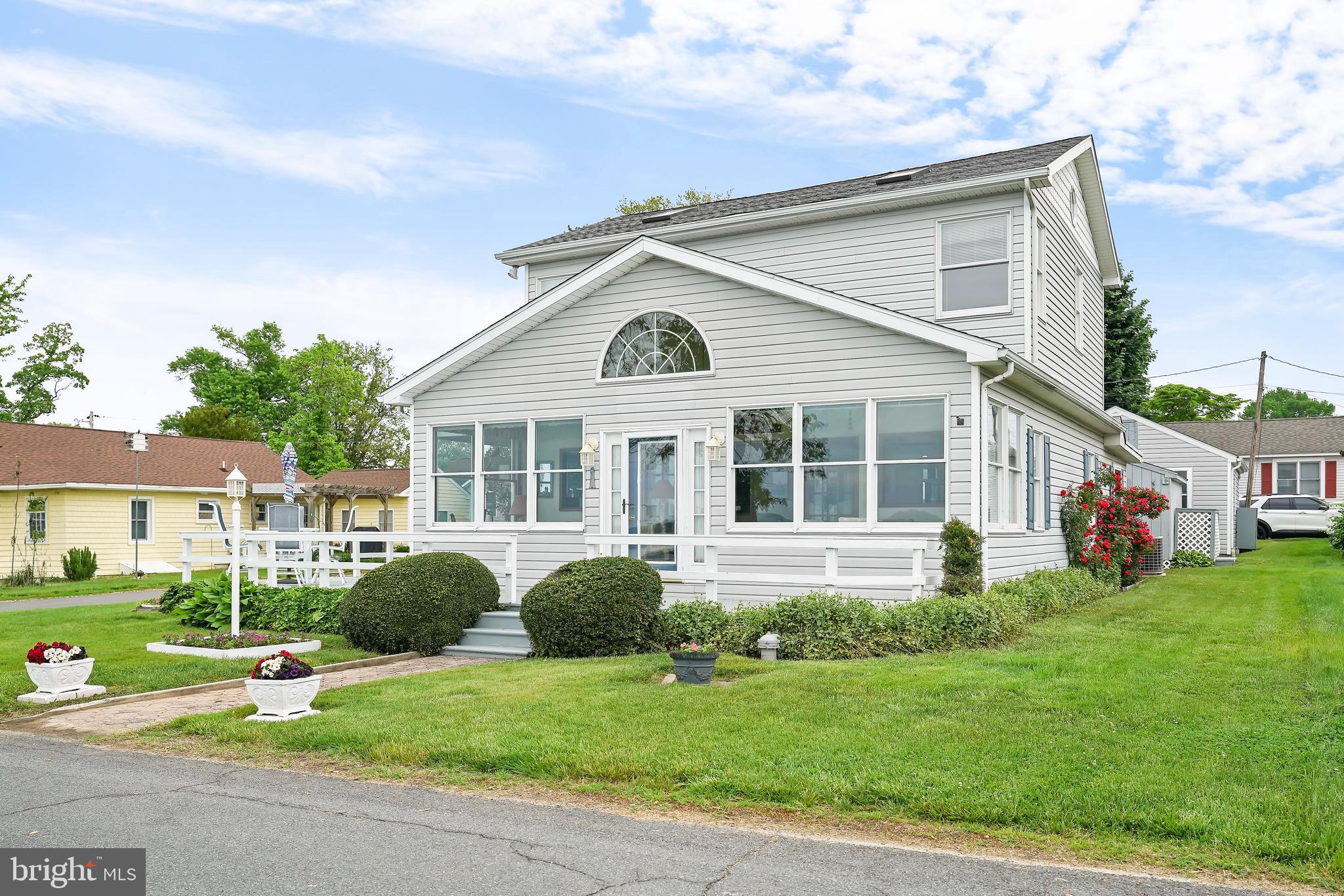 CRYSTAL BEACH - Residential