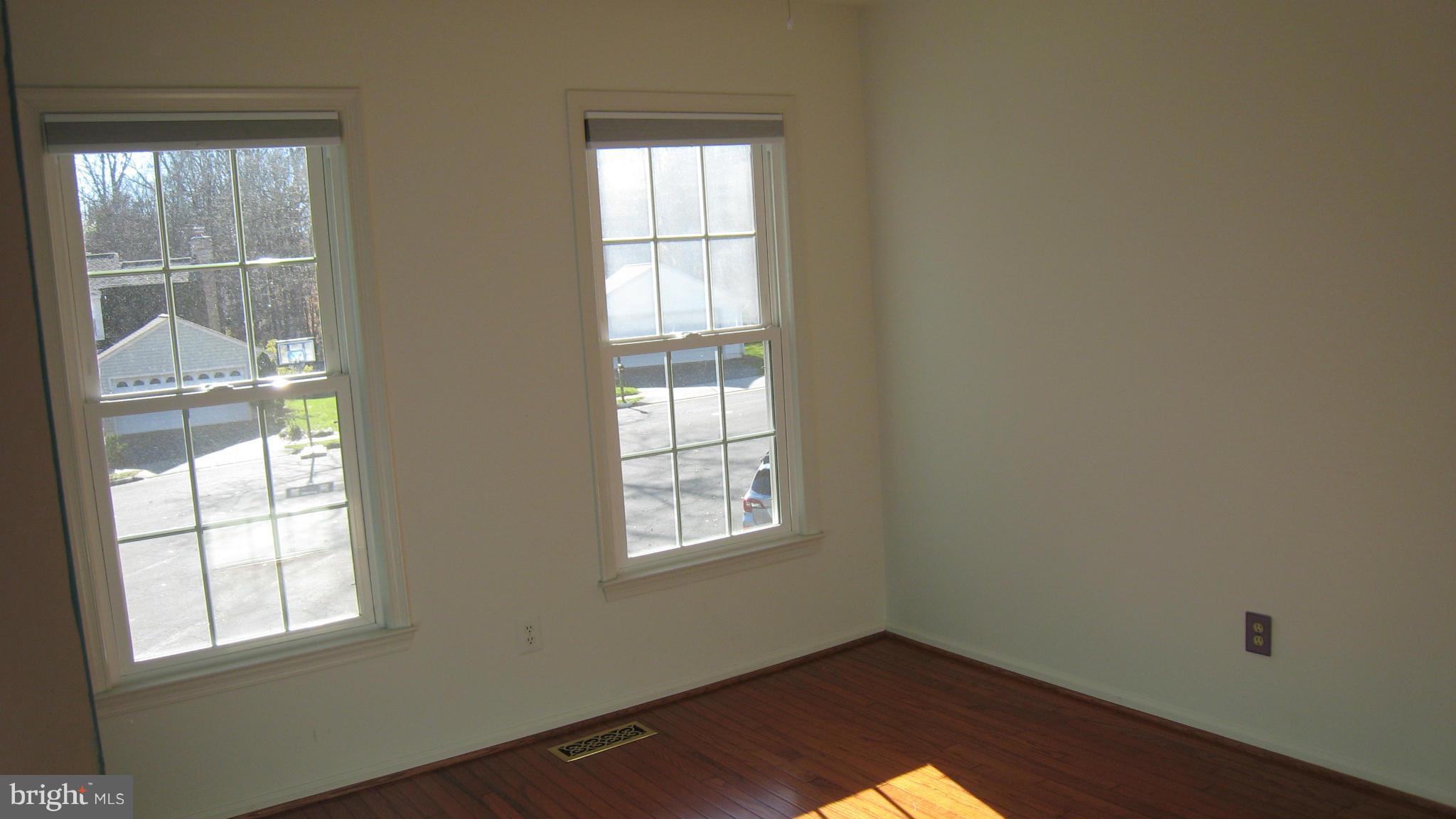 PROMONTORY OAKS - Residential Lease