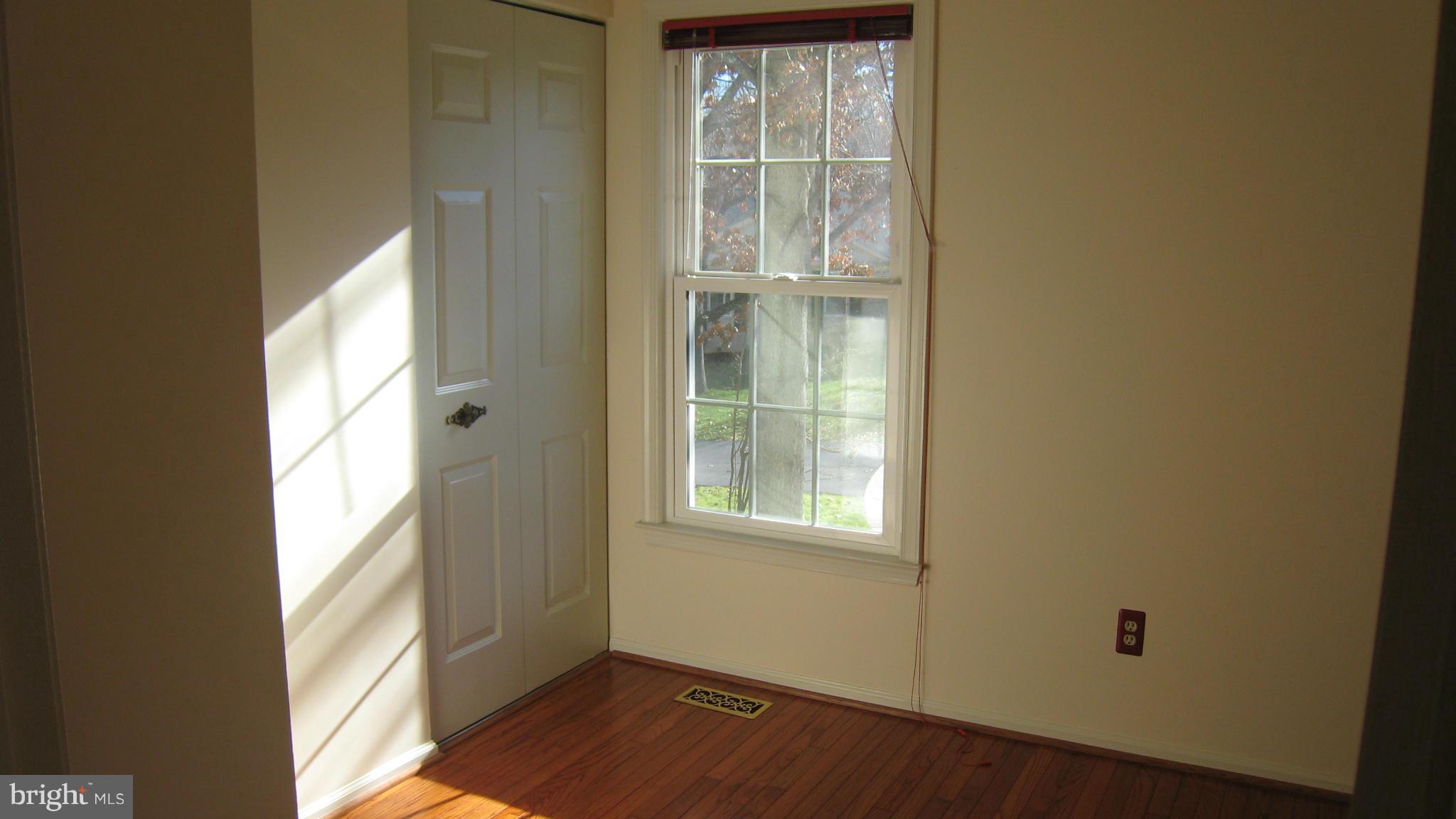 PROMONTORY OAKS - Residential Lease