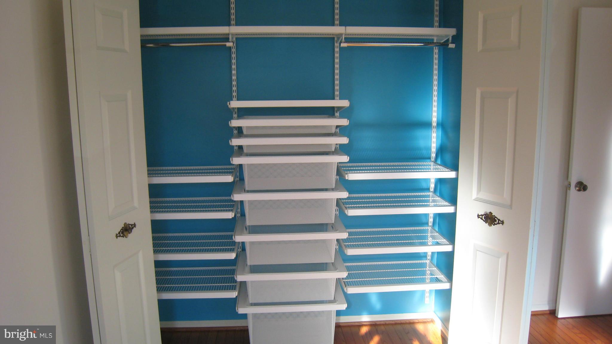 PROMONTORY OAKS - Residential Lease