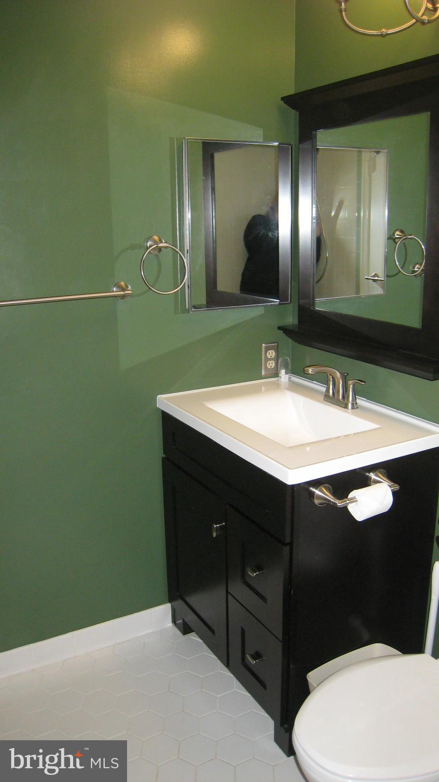 PROMONTORY OAKS - Residential Lease