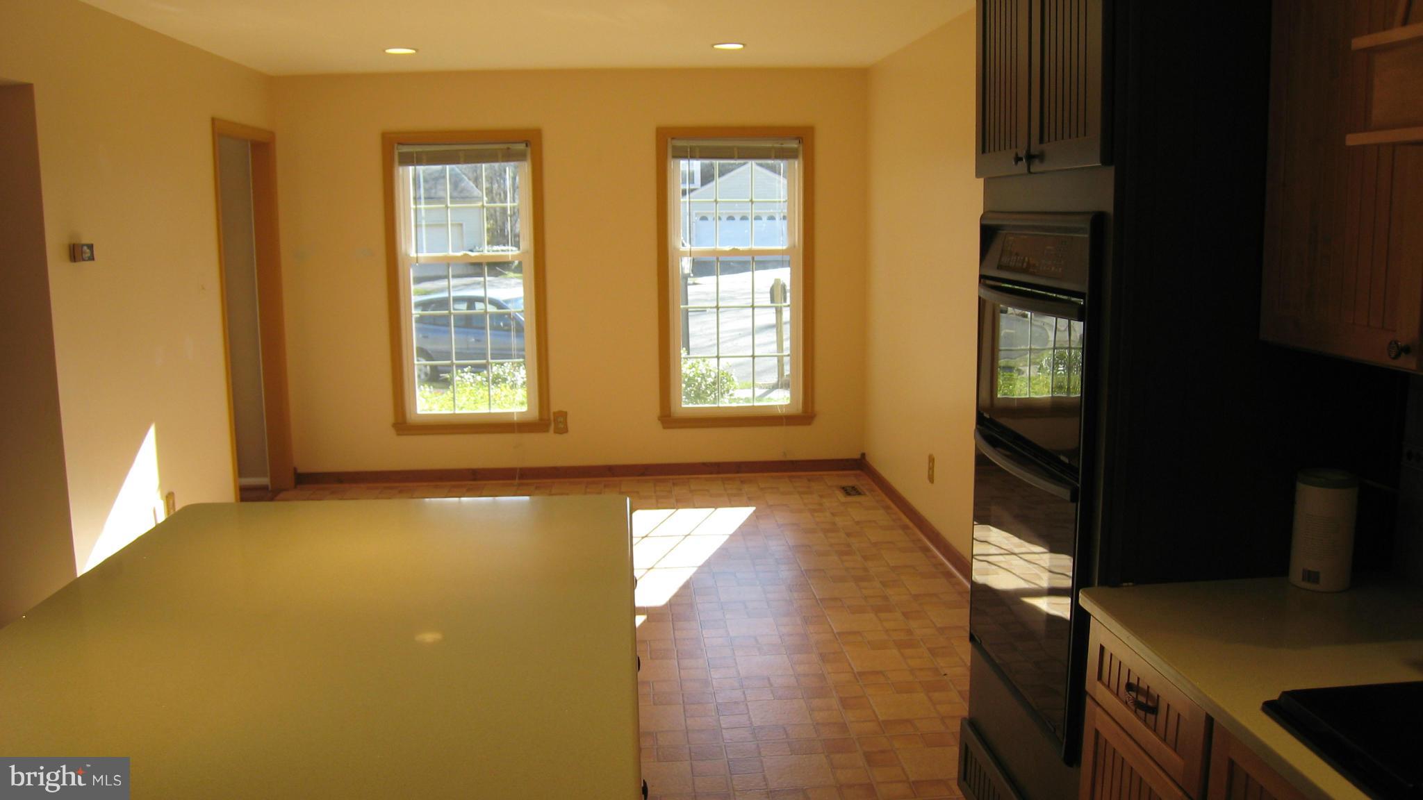 PROMONTORY OAKS - Residential Lease