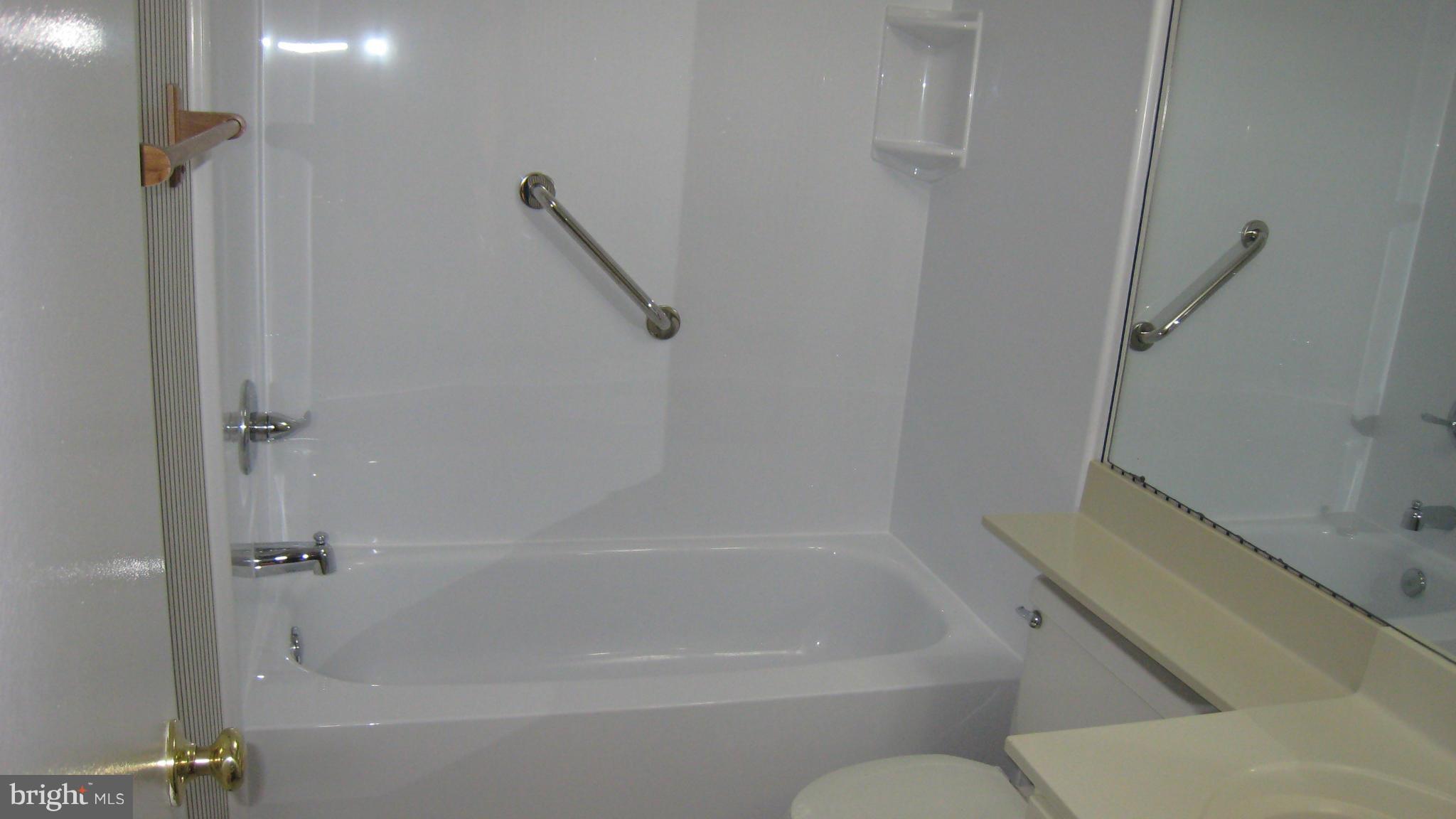 PROMONTORY OAKS - Residential Lease