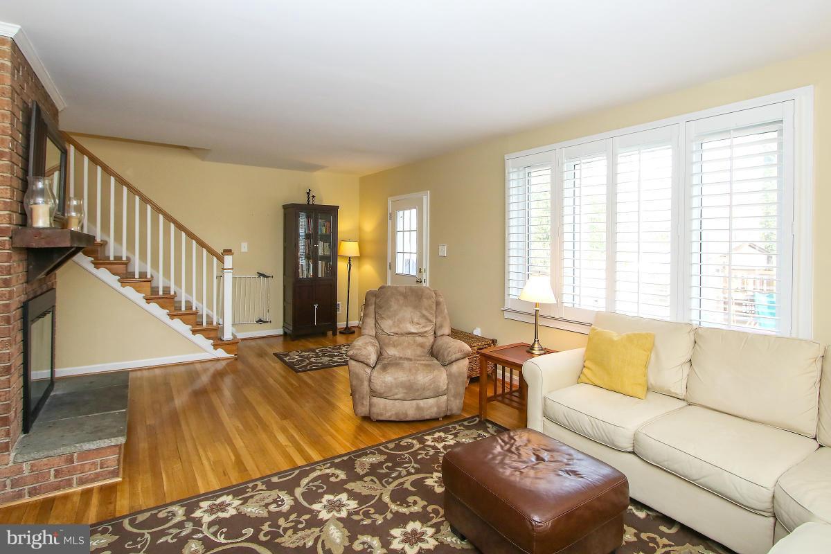 KENSINGTON HEIGHTS - Residential