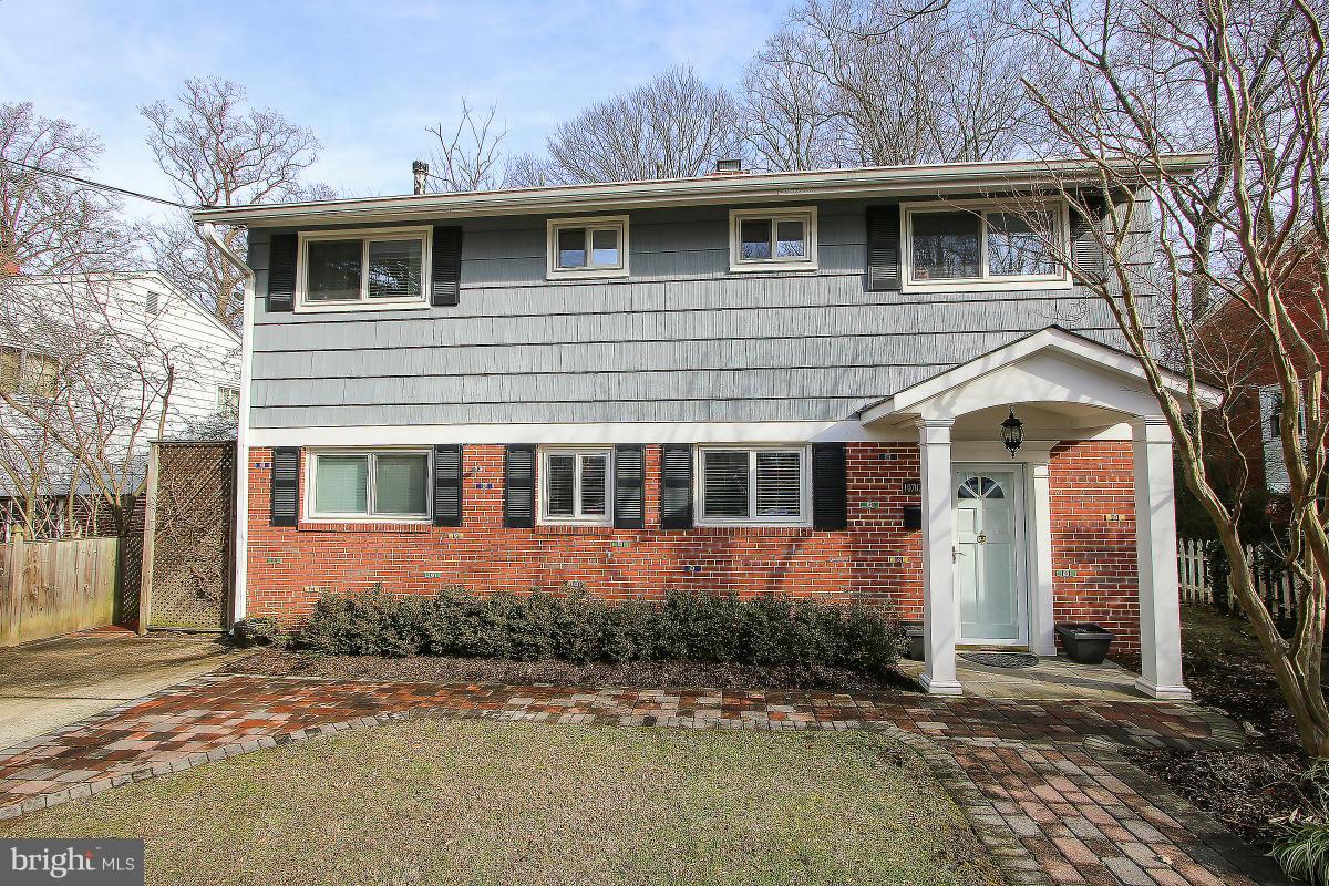 KENSINGTON HEIGHTS - Residential