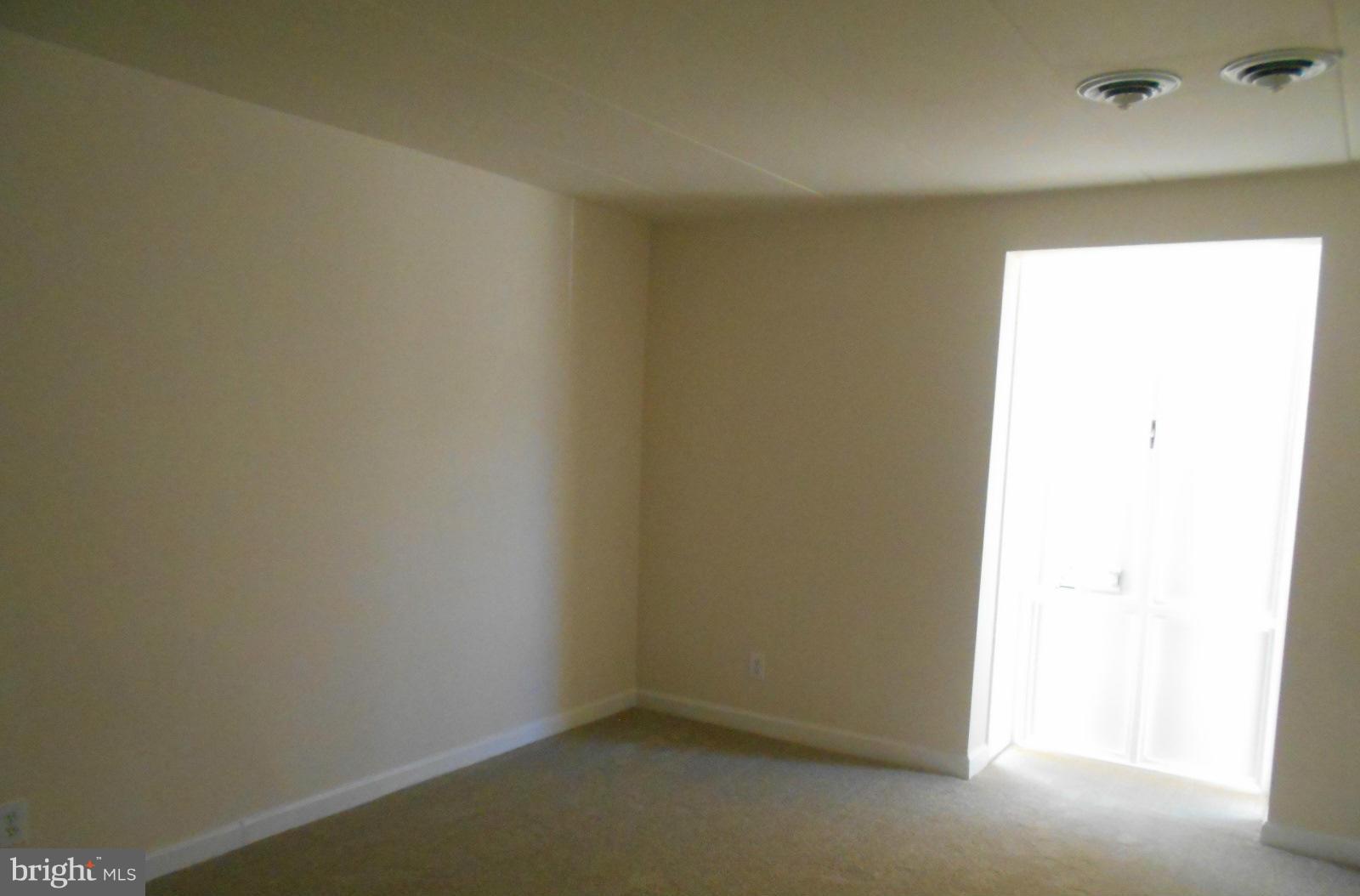 HUNTINGTON CLUB - Residential