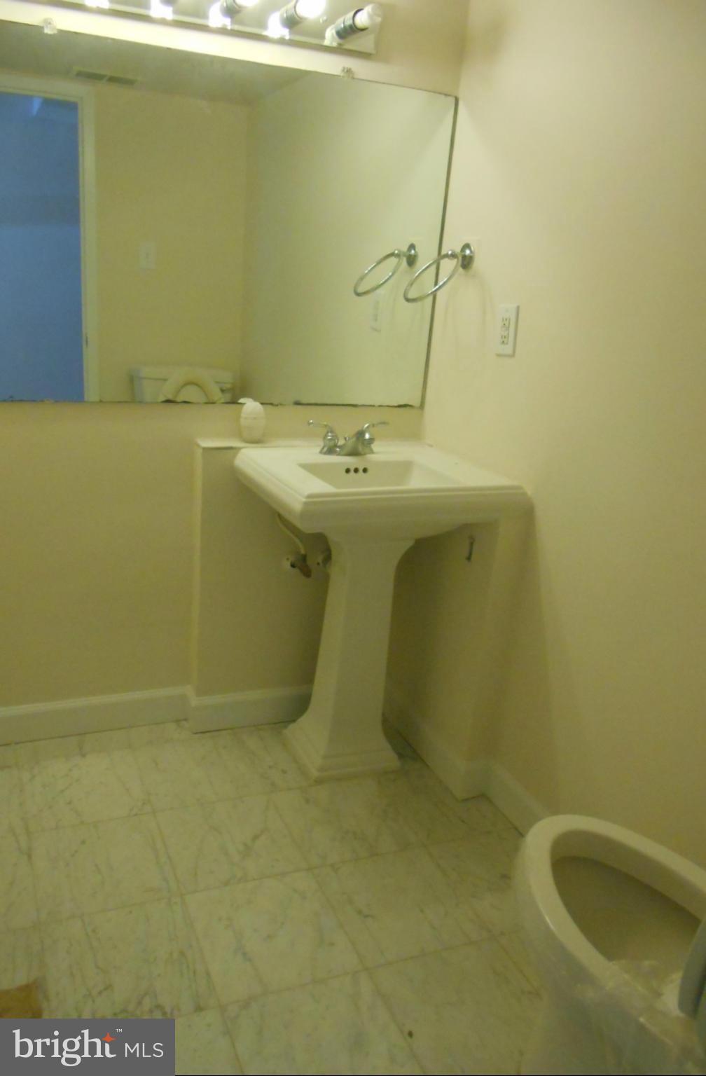 HUNTINGTON CLUB - Residential