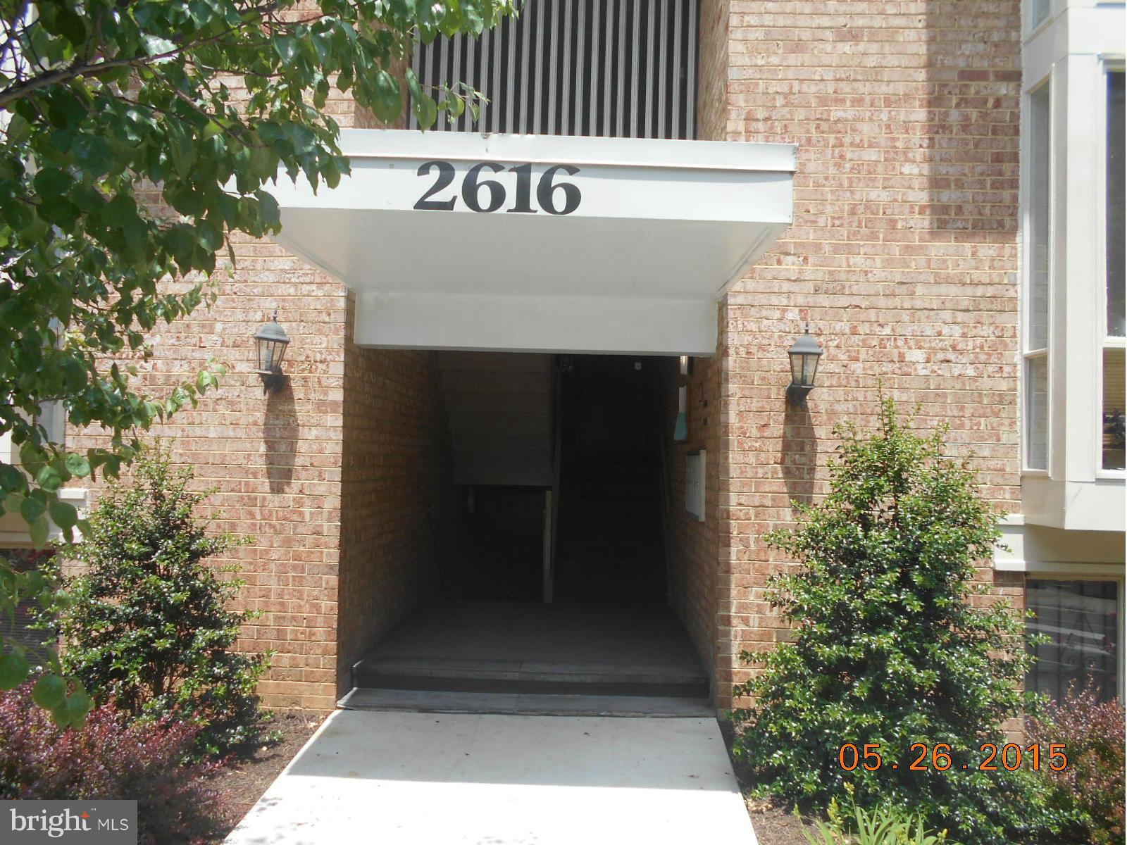 HUNTINGTON CLUB - Residential